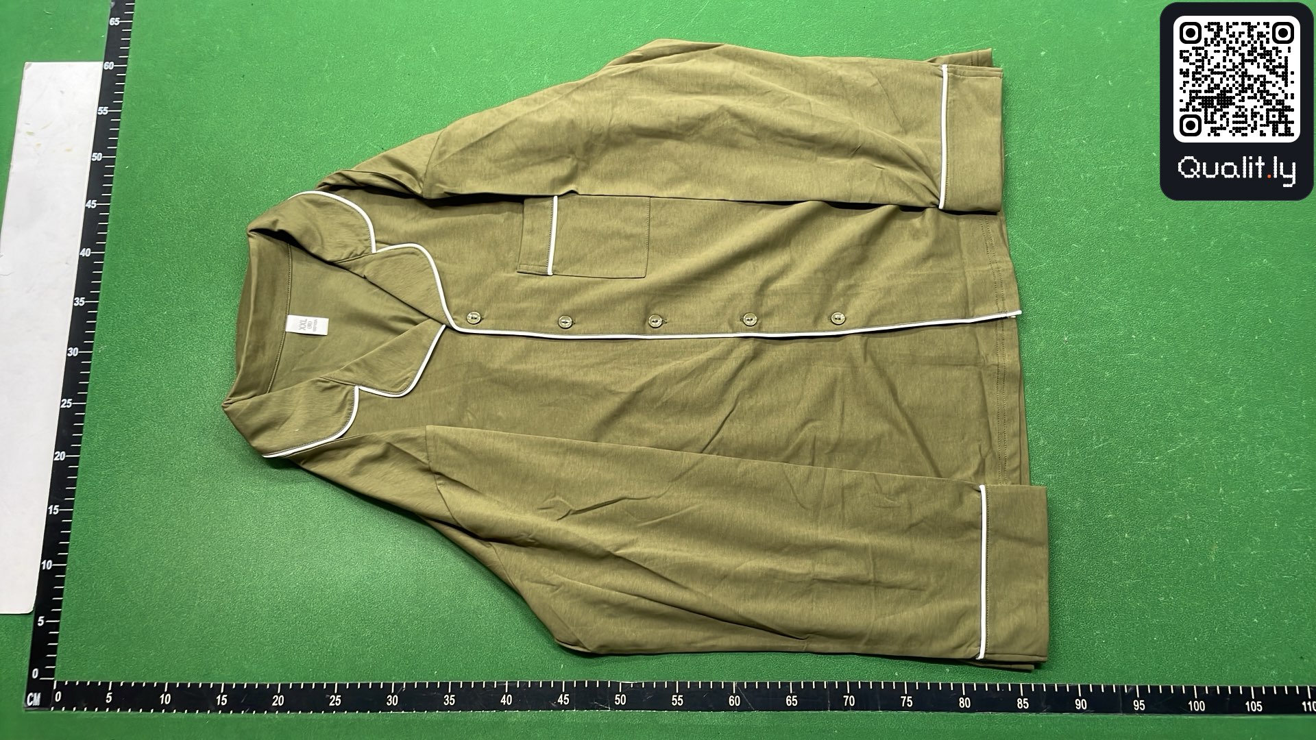 毛衣 QC 照片 2 / 5