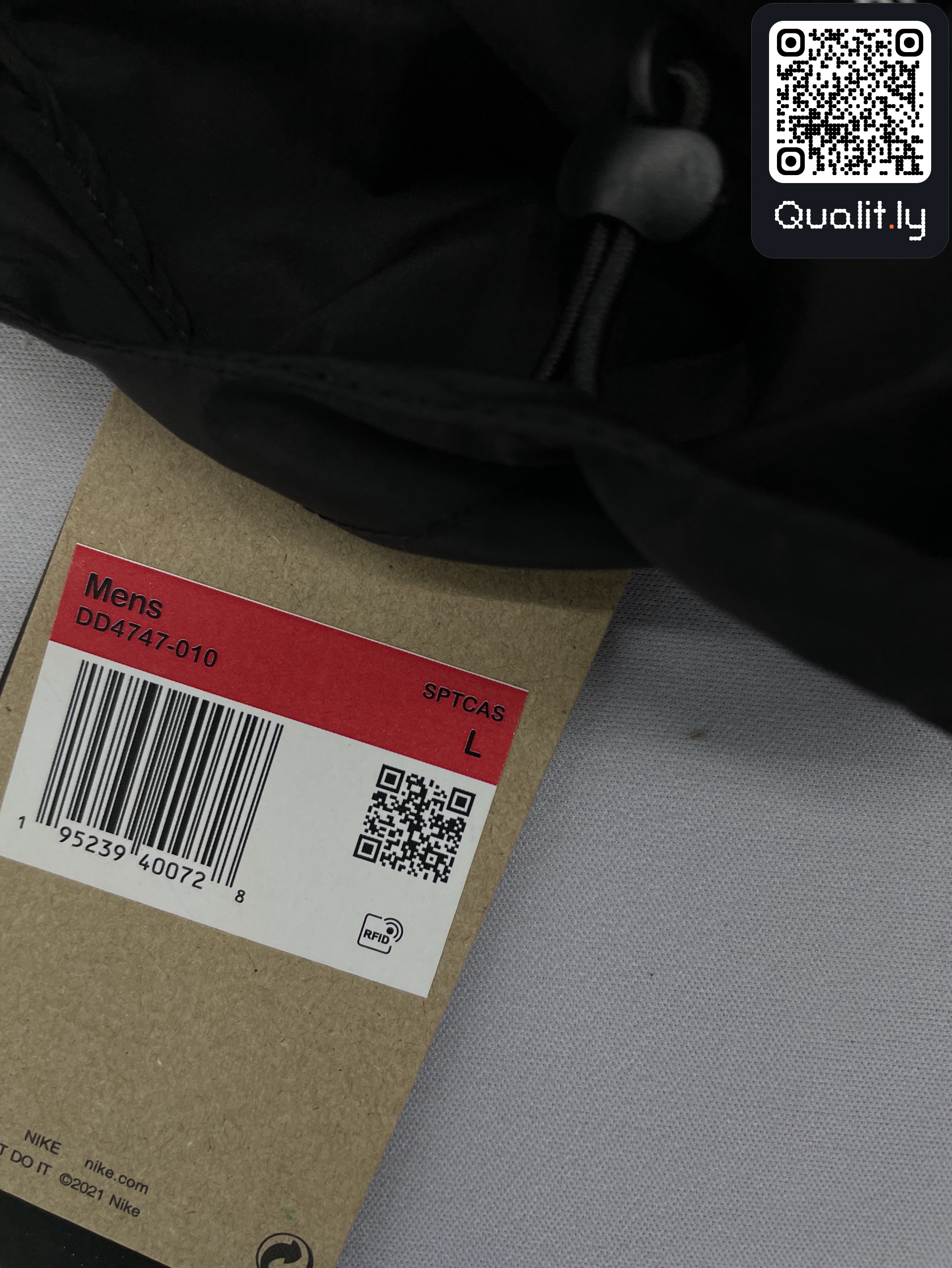 Kurtka — zdjęcie QC 1 z 75