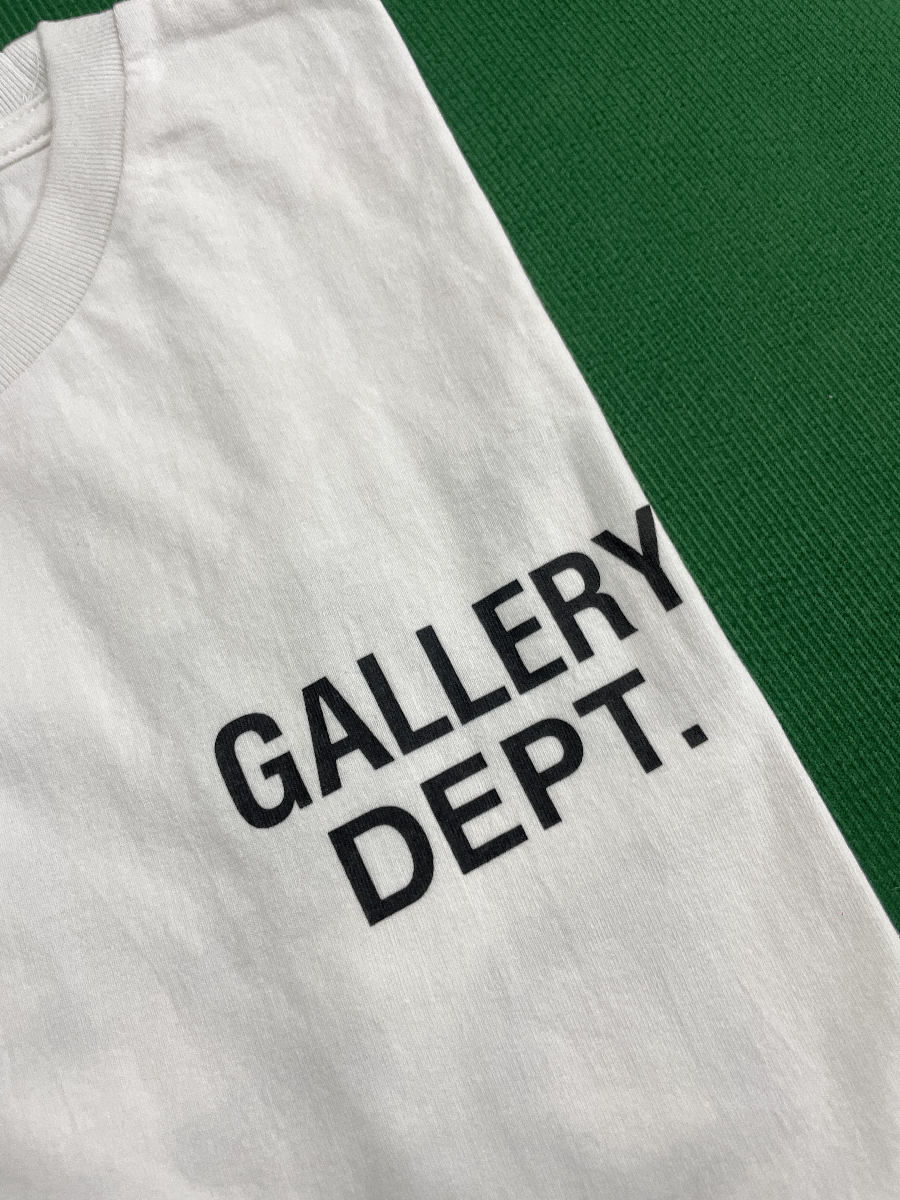 Camiseta — foto QC 2 de 33