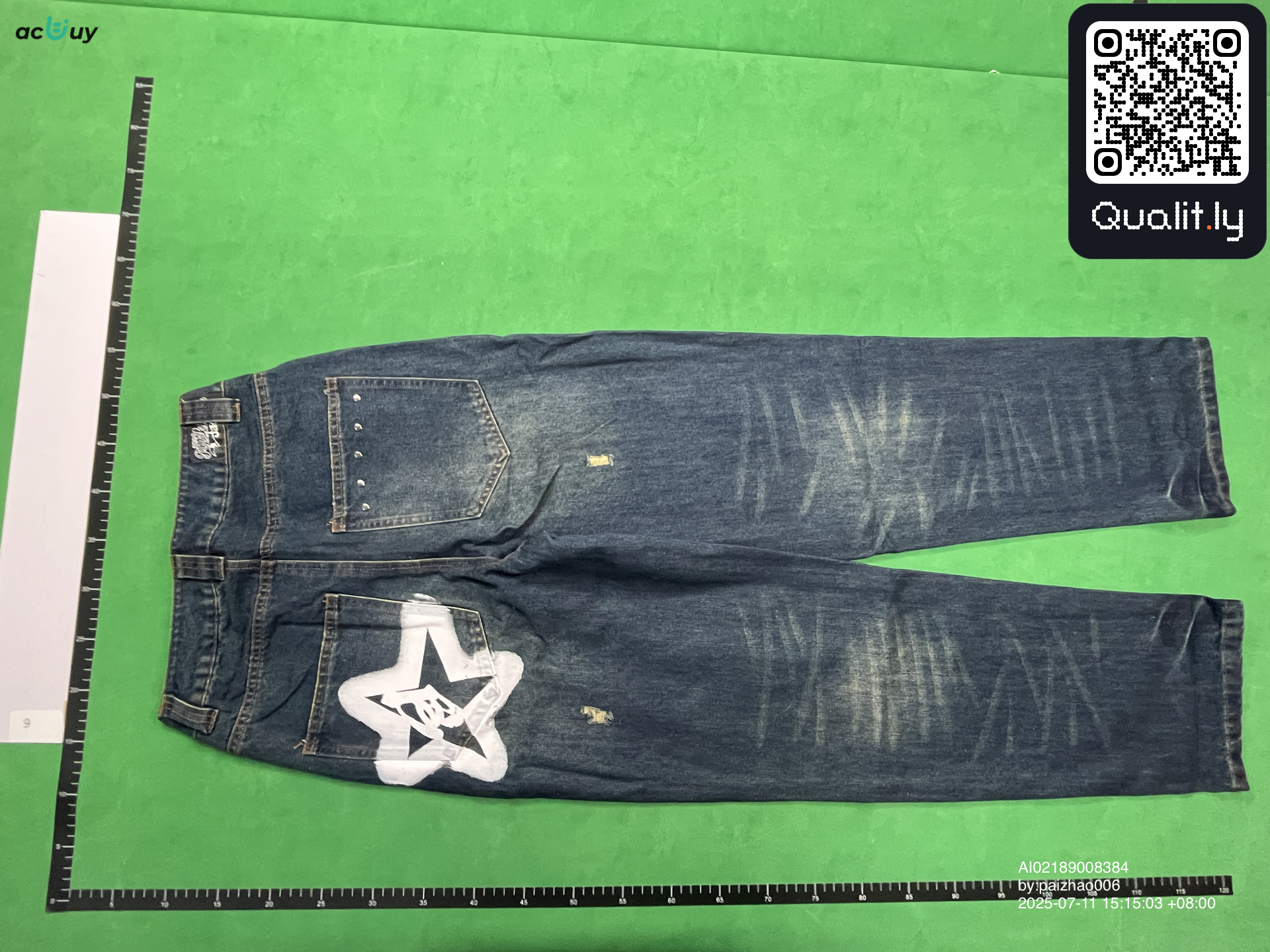 Jeans — QC-foto 2 van 4