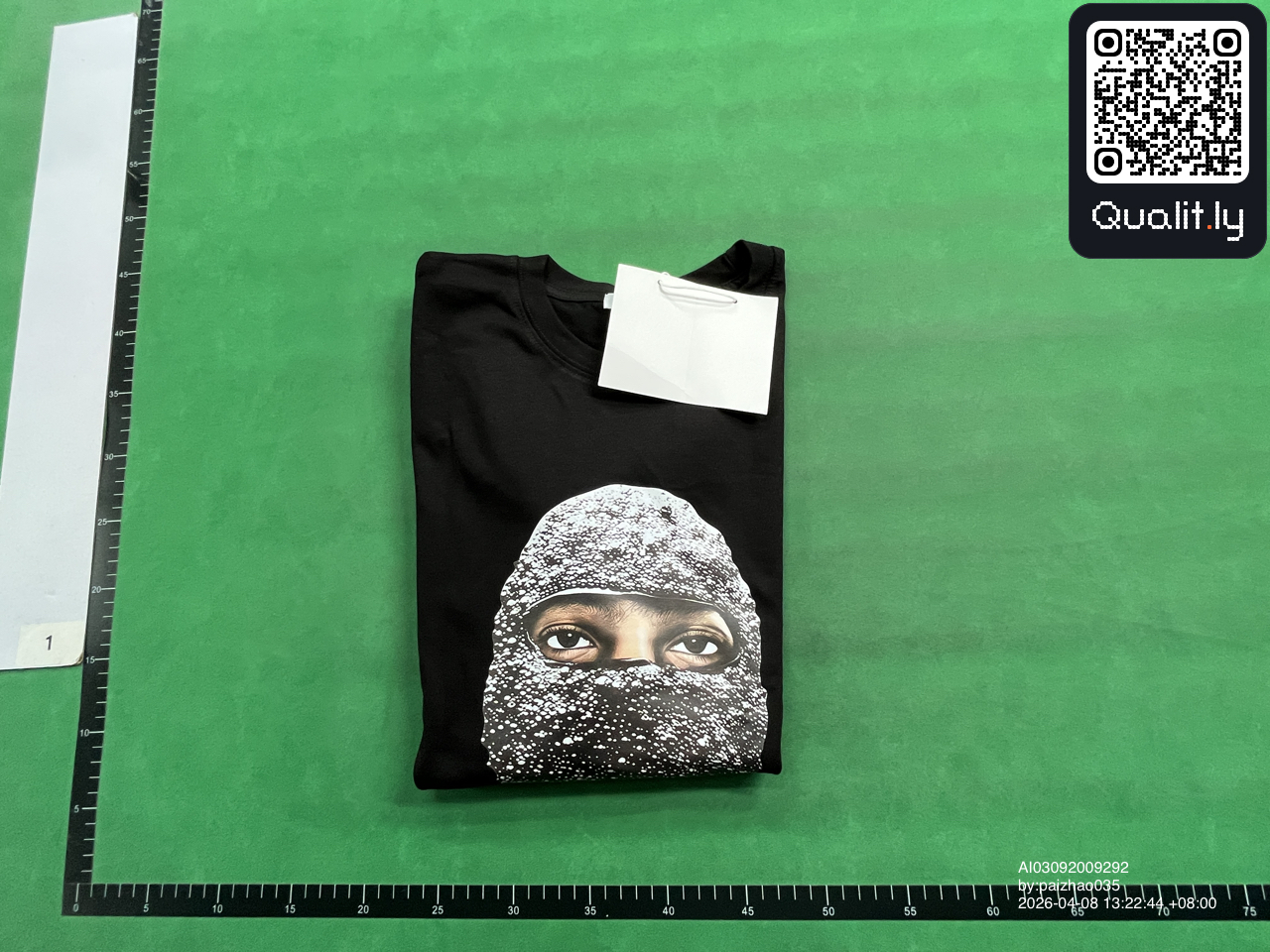 T-shirt — photo QC 1 sur 10