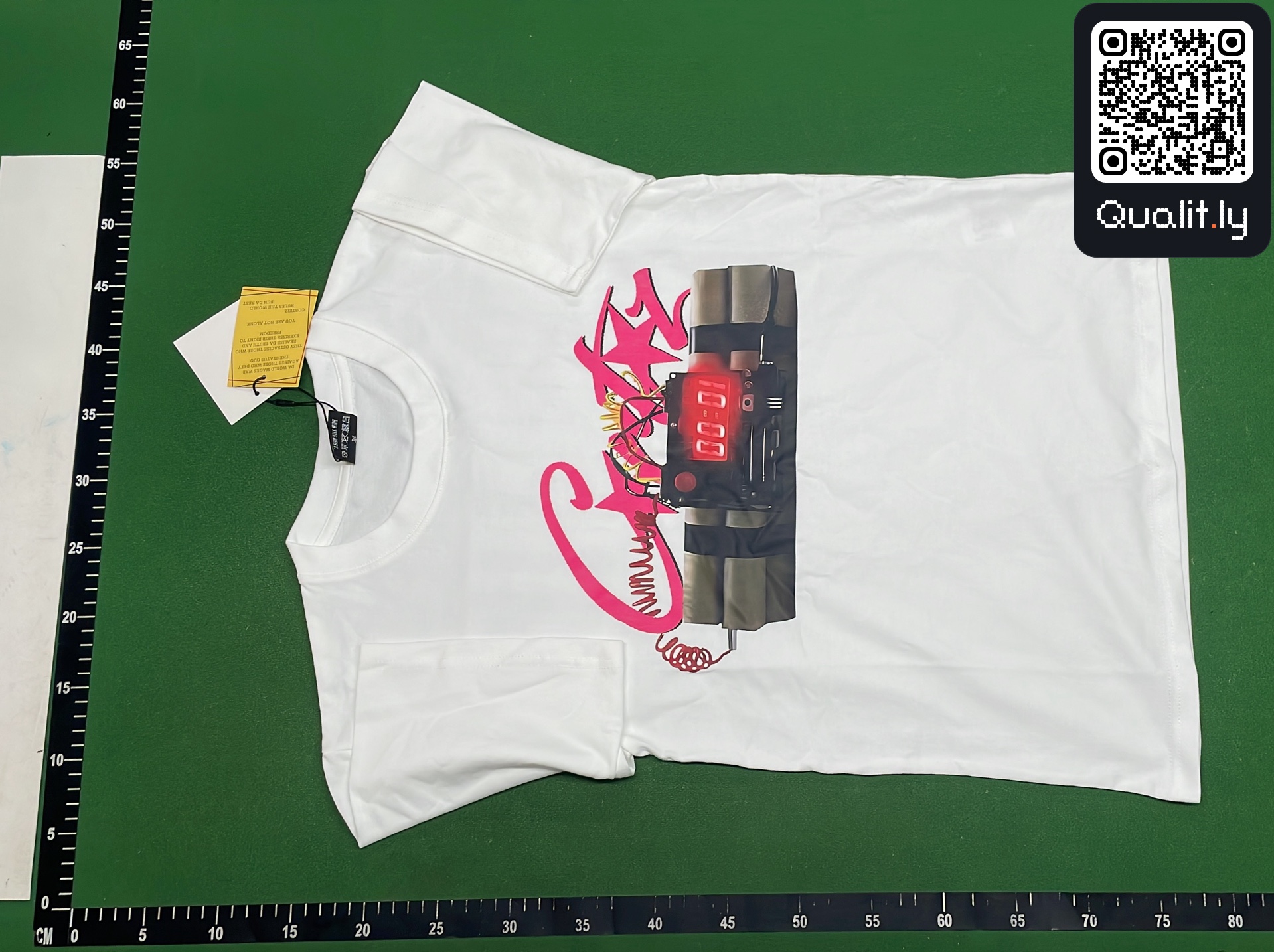 T-shirt QC photo 2 of 153