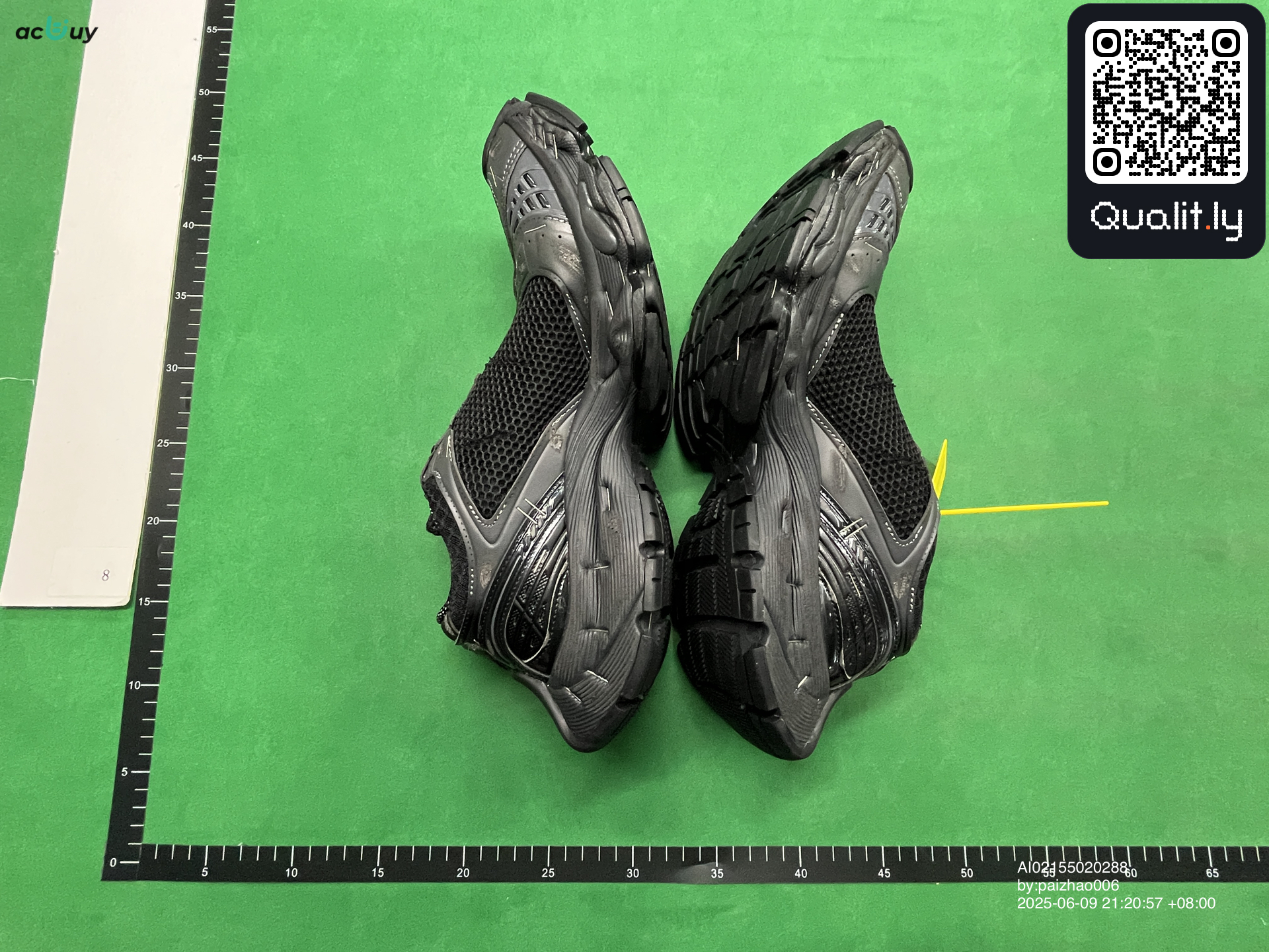 Sneakersy — zdjęcie QC 3 z 6