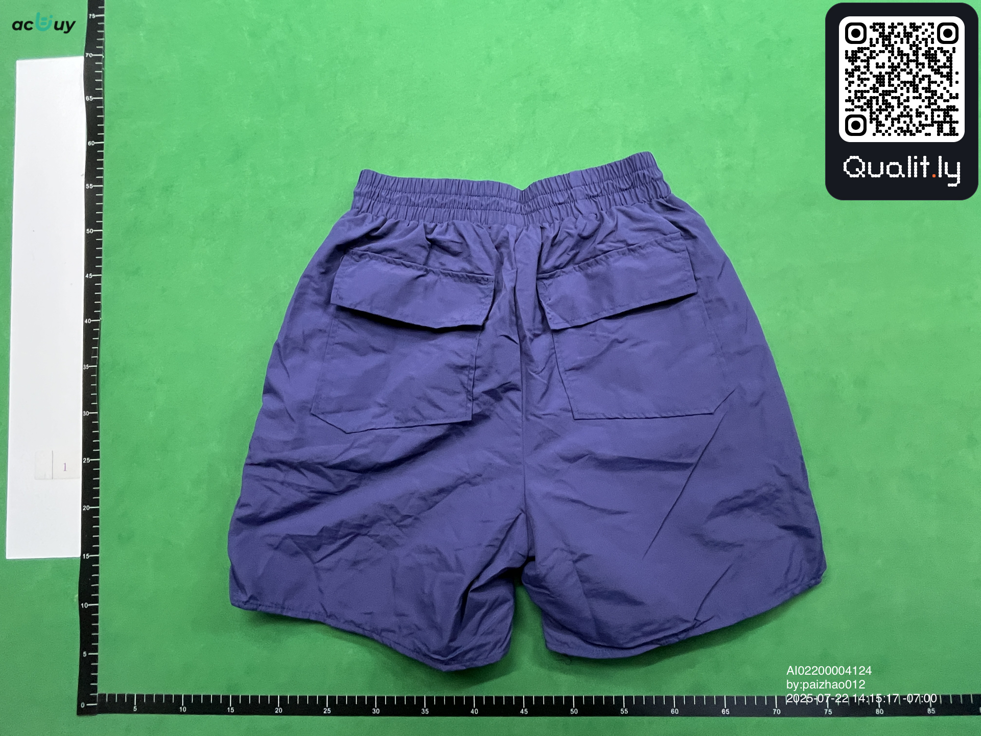 短裤 QC 照片 2 / 58