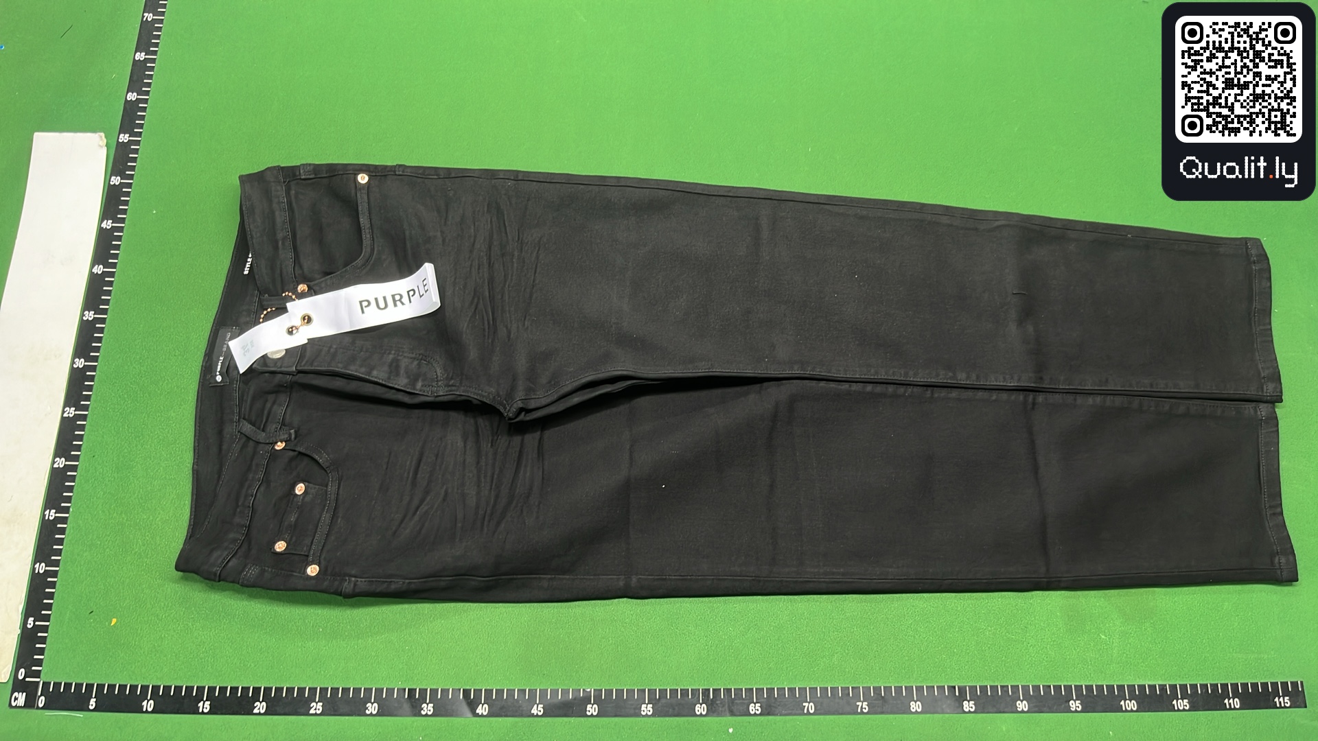 Jeans QC photo 2 of 12