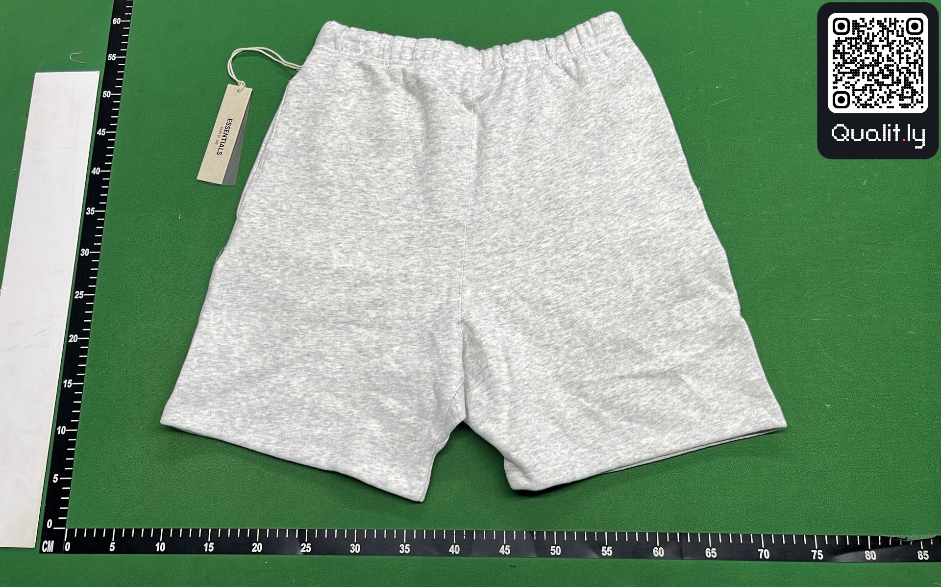 Shorts QC photo 3 of 228