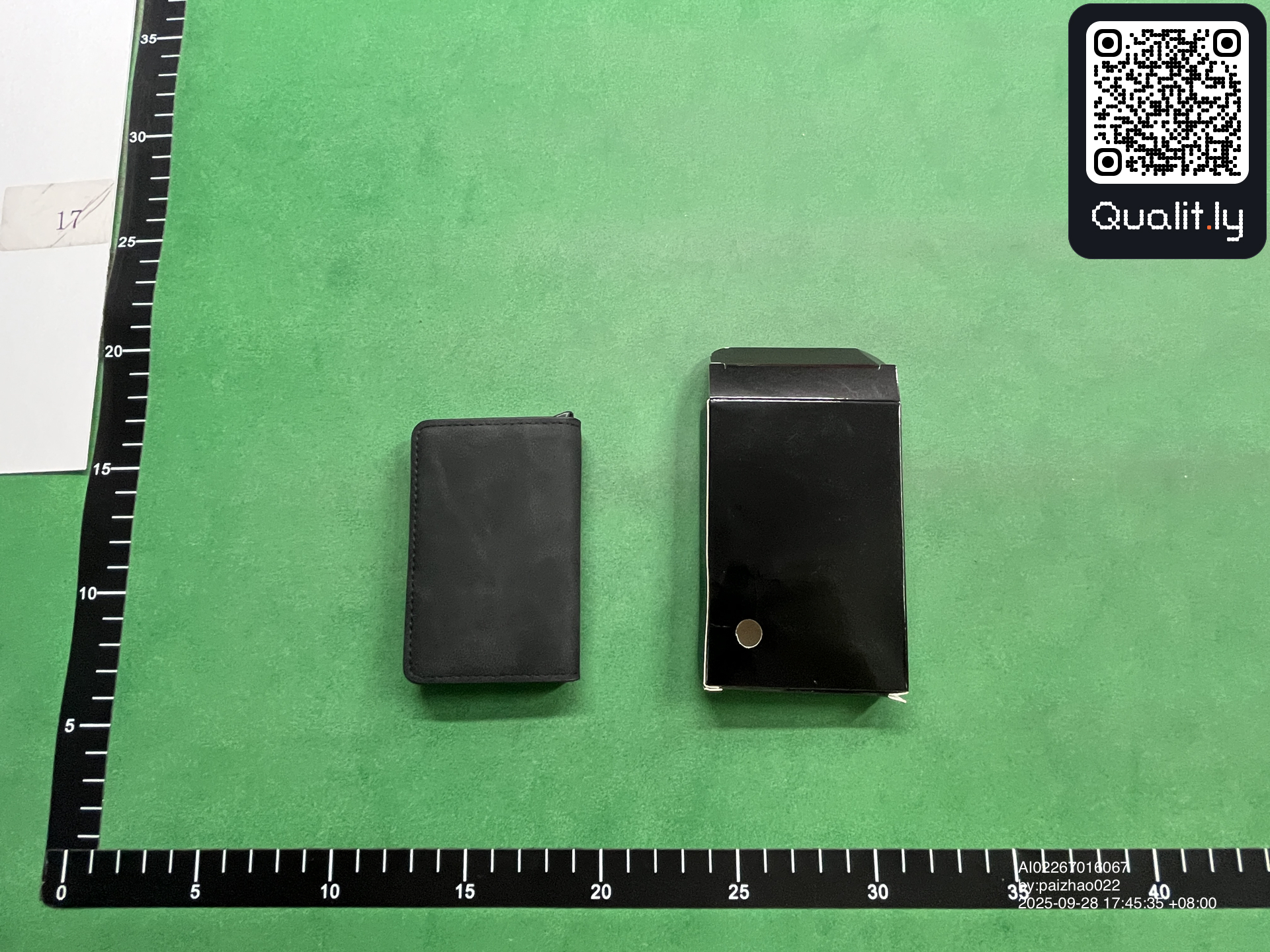 Wallet QC photo 1 of 39