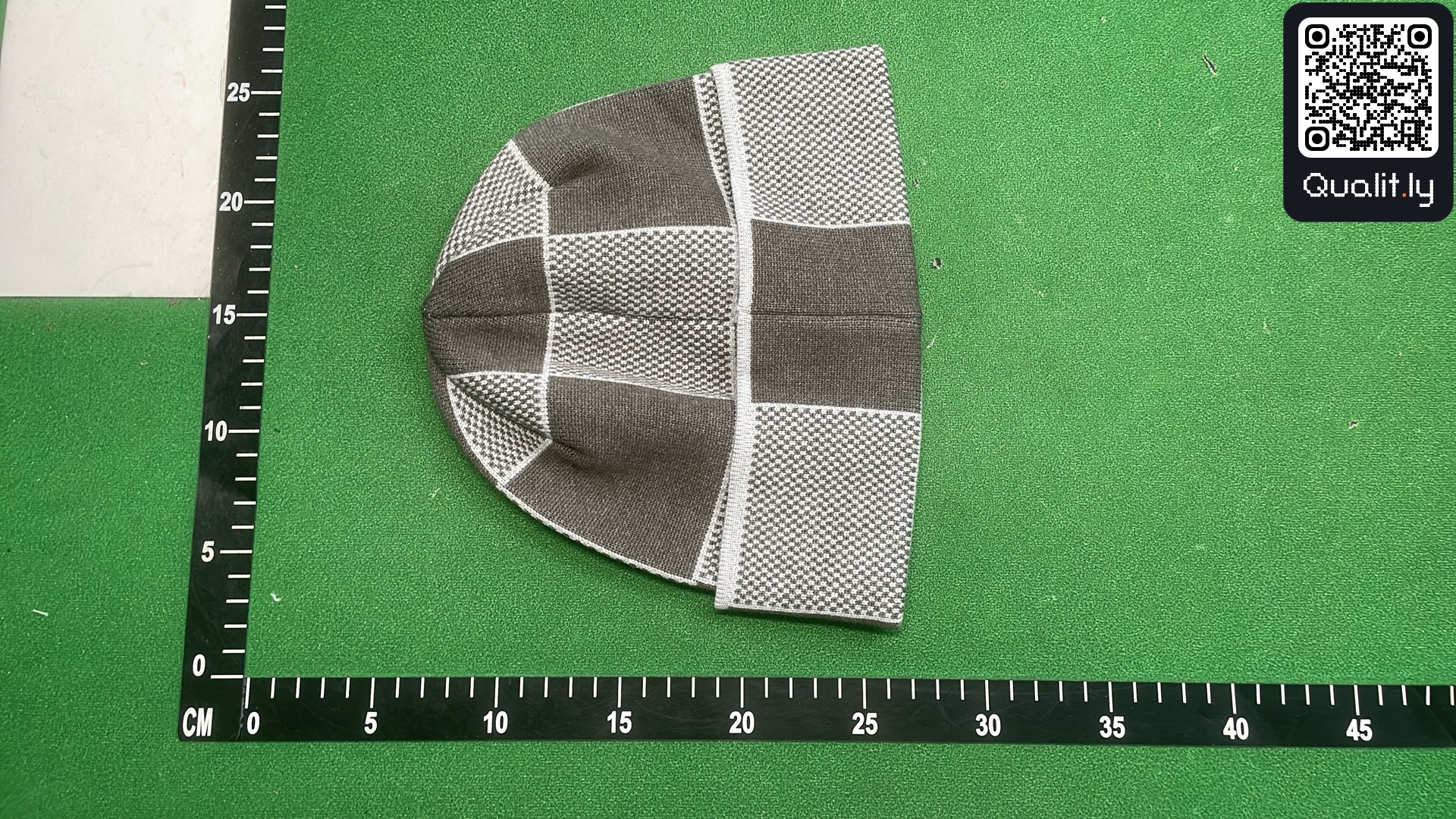 Cap QC photo 2 of 6