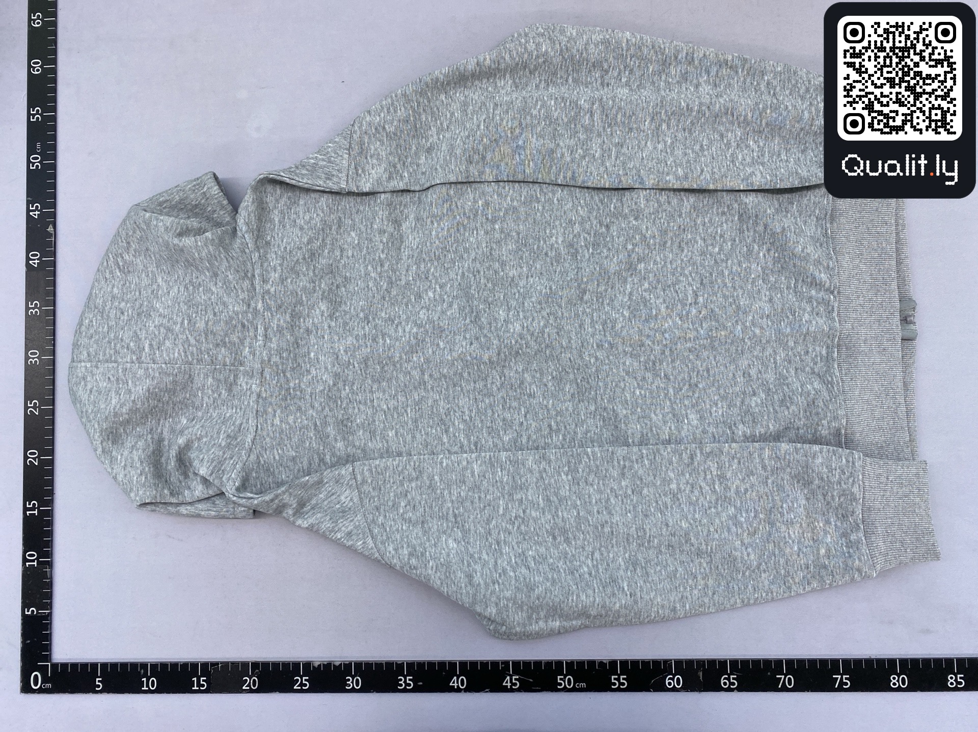 Hoodie QC photo 3 of 12