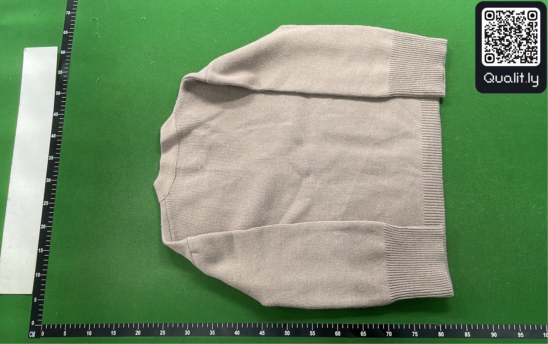 Sweater QC photo 3 of 4