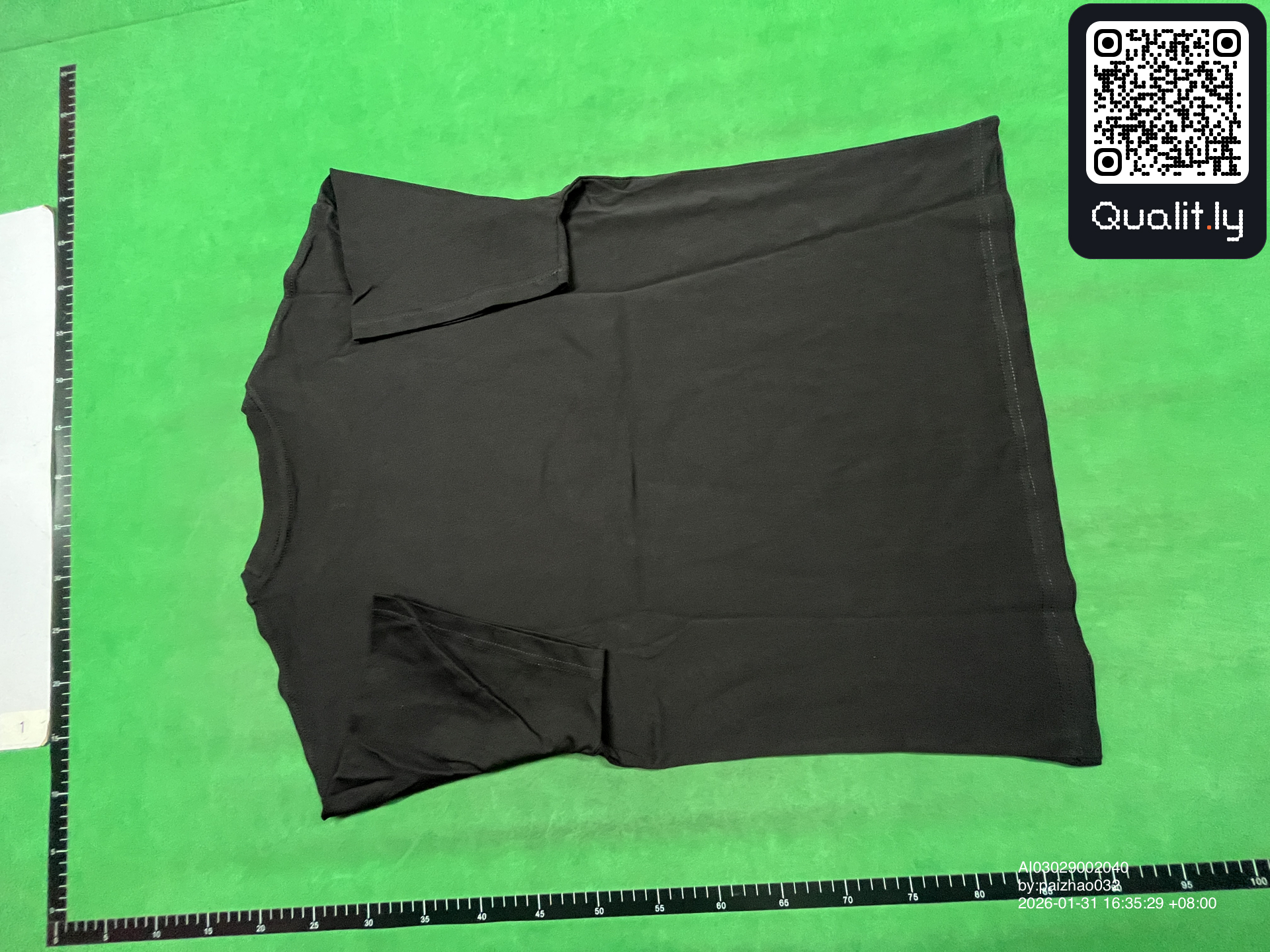 T-shirt — QC-foto 2 van 4