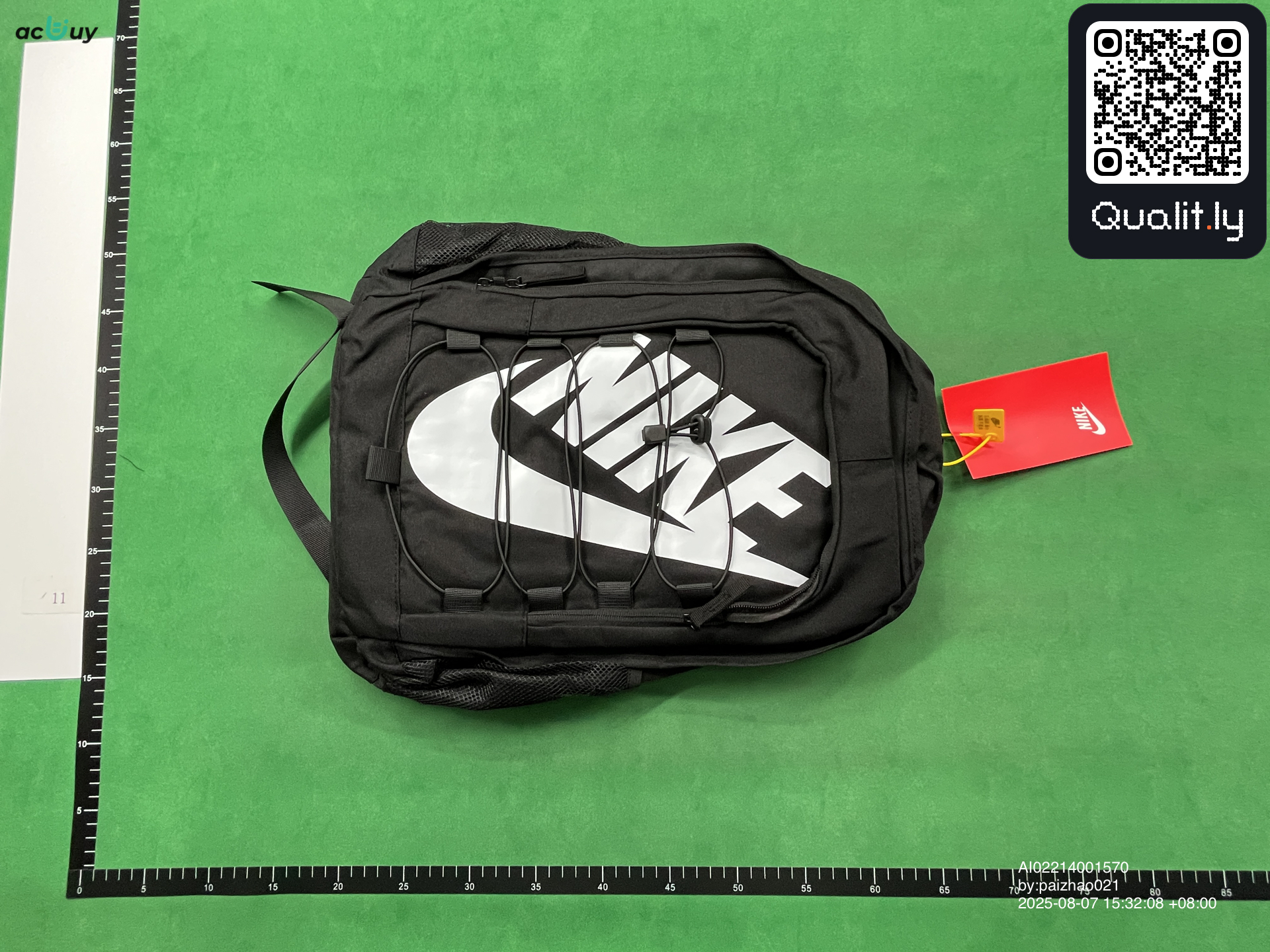 Tasche — QC-Foto 1 von 3
