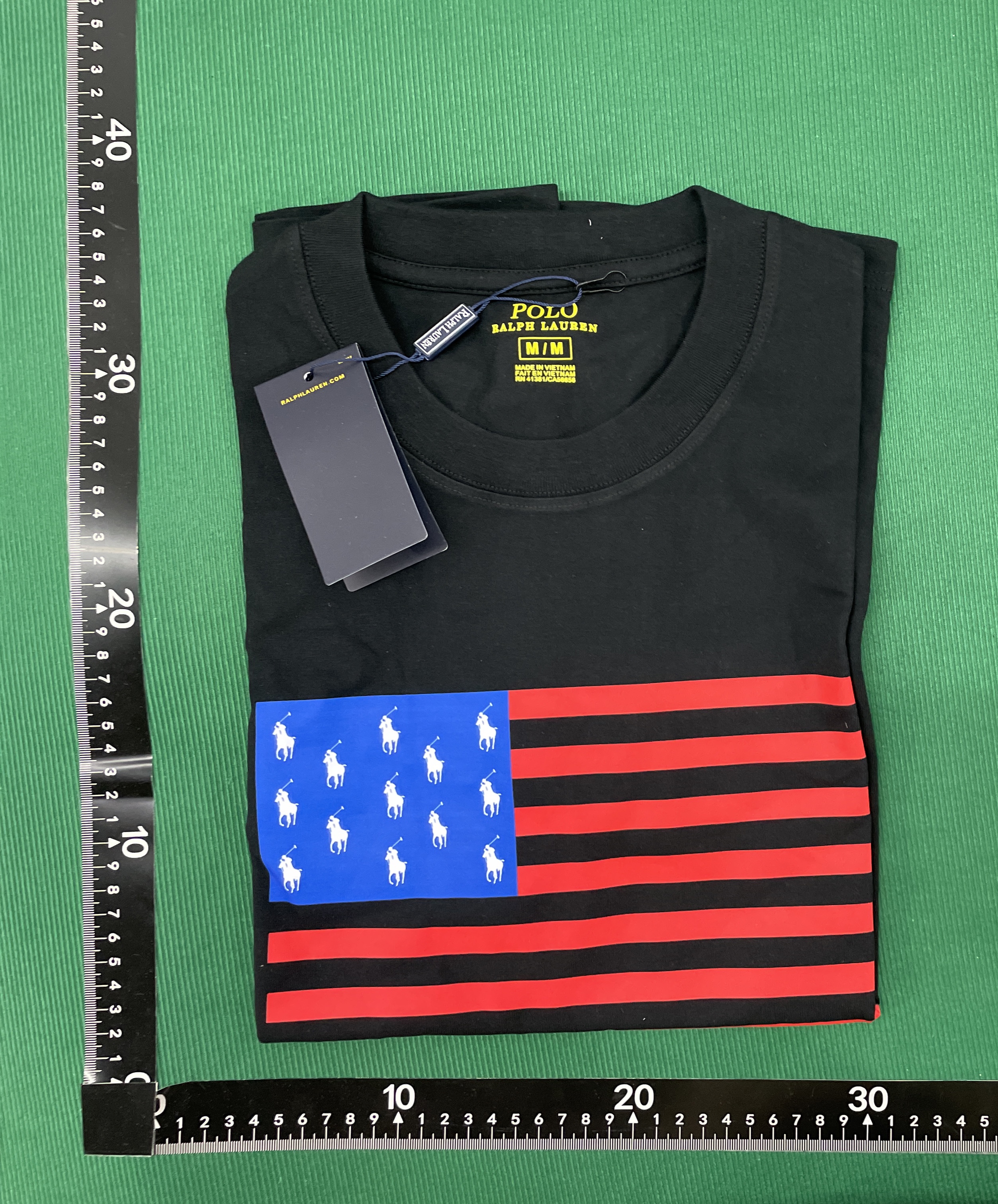 T-shirt — photo QC 1 sur 5