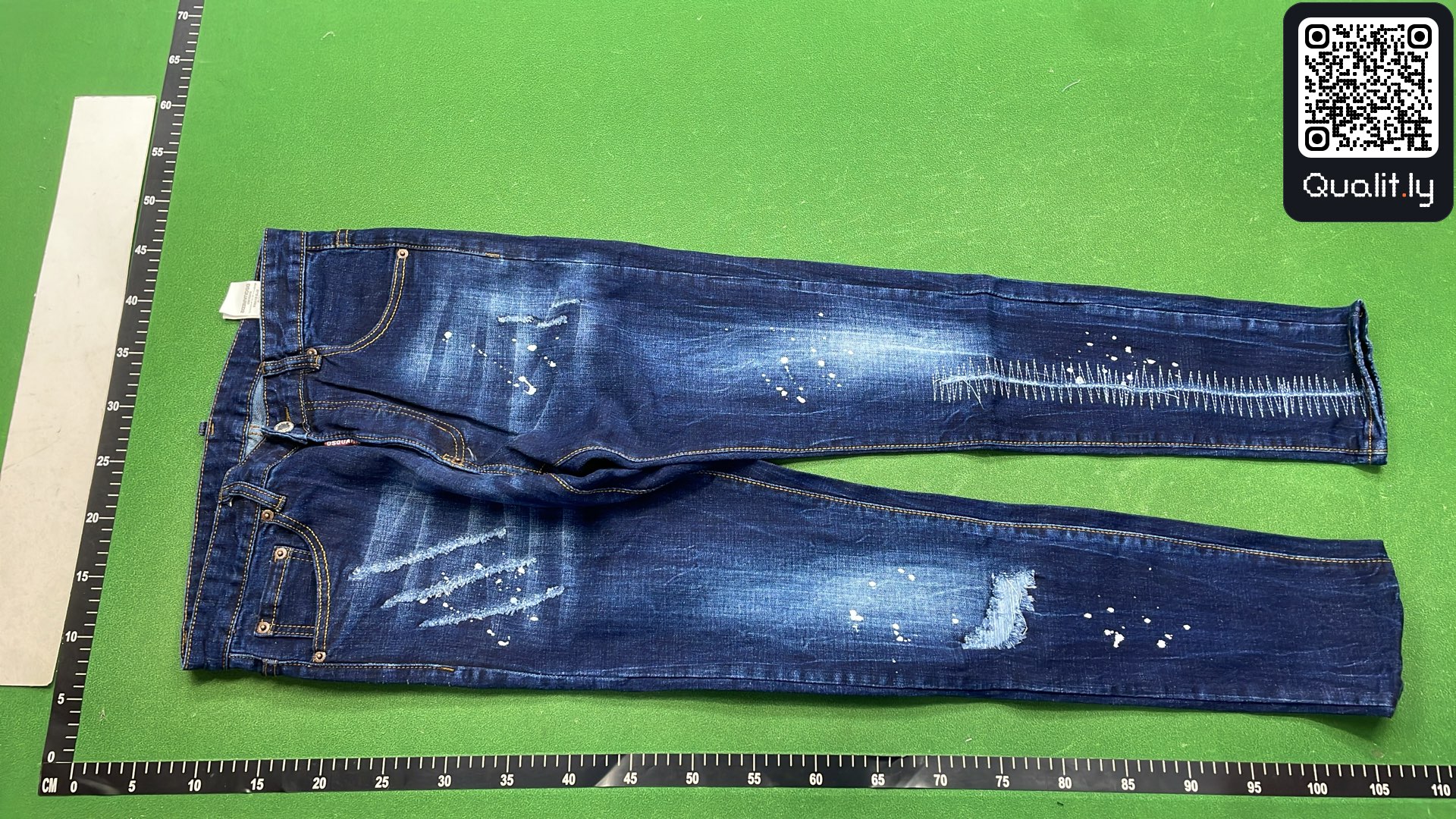 Jeans — QC-foto 2 av 34