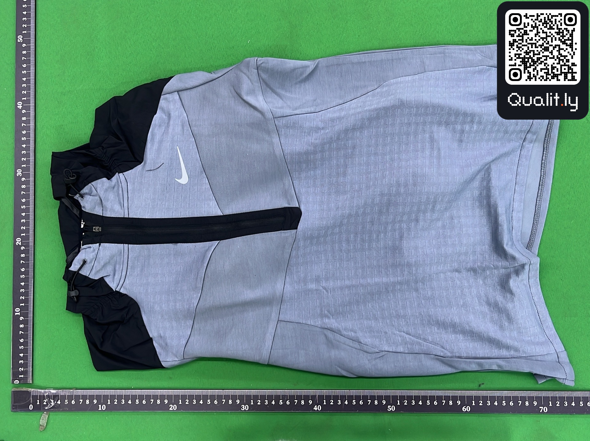 Jacket QC photo 3 of 19
