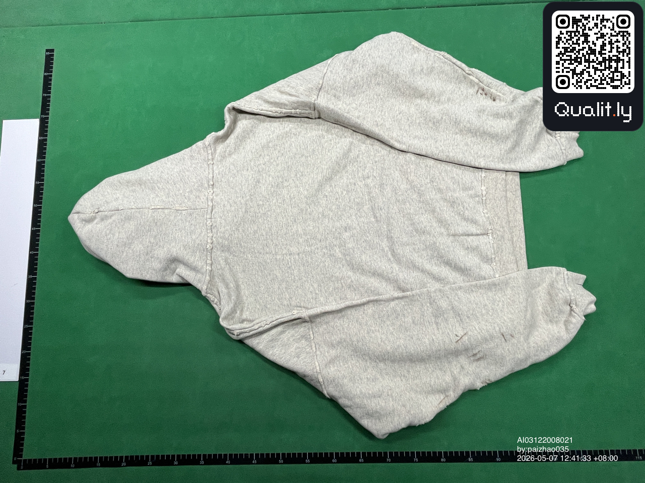 连帽卫衣 QC 照片 3 / 10