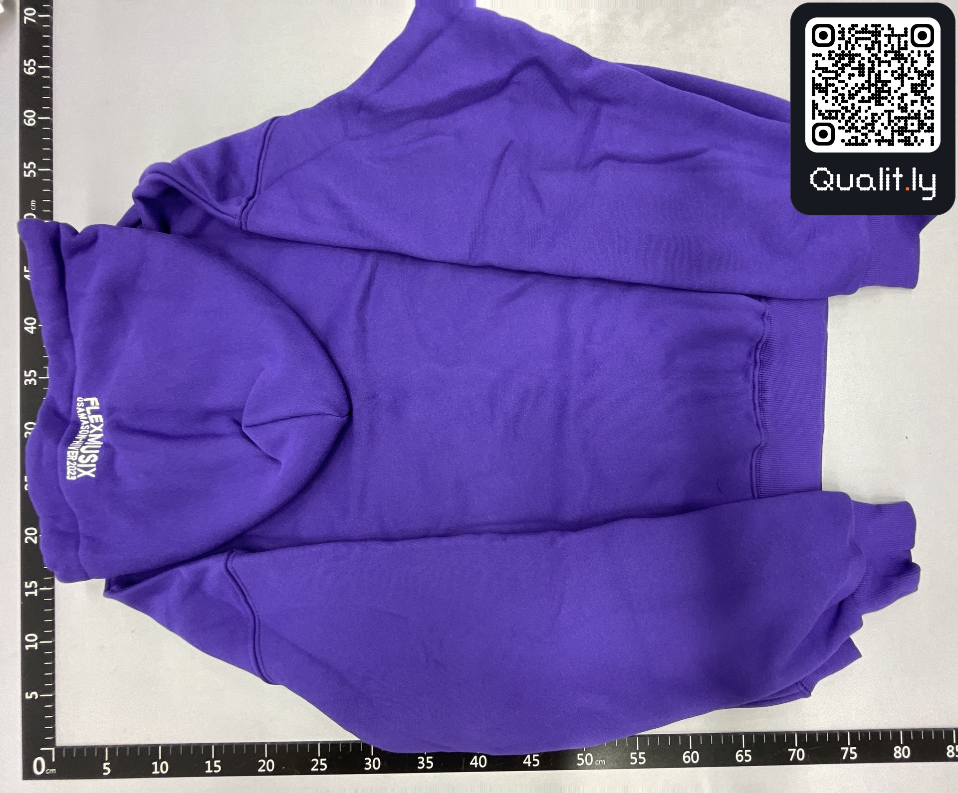 Hanorac cu glugă — fotografie QC 1 din 139