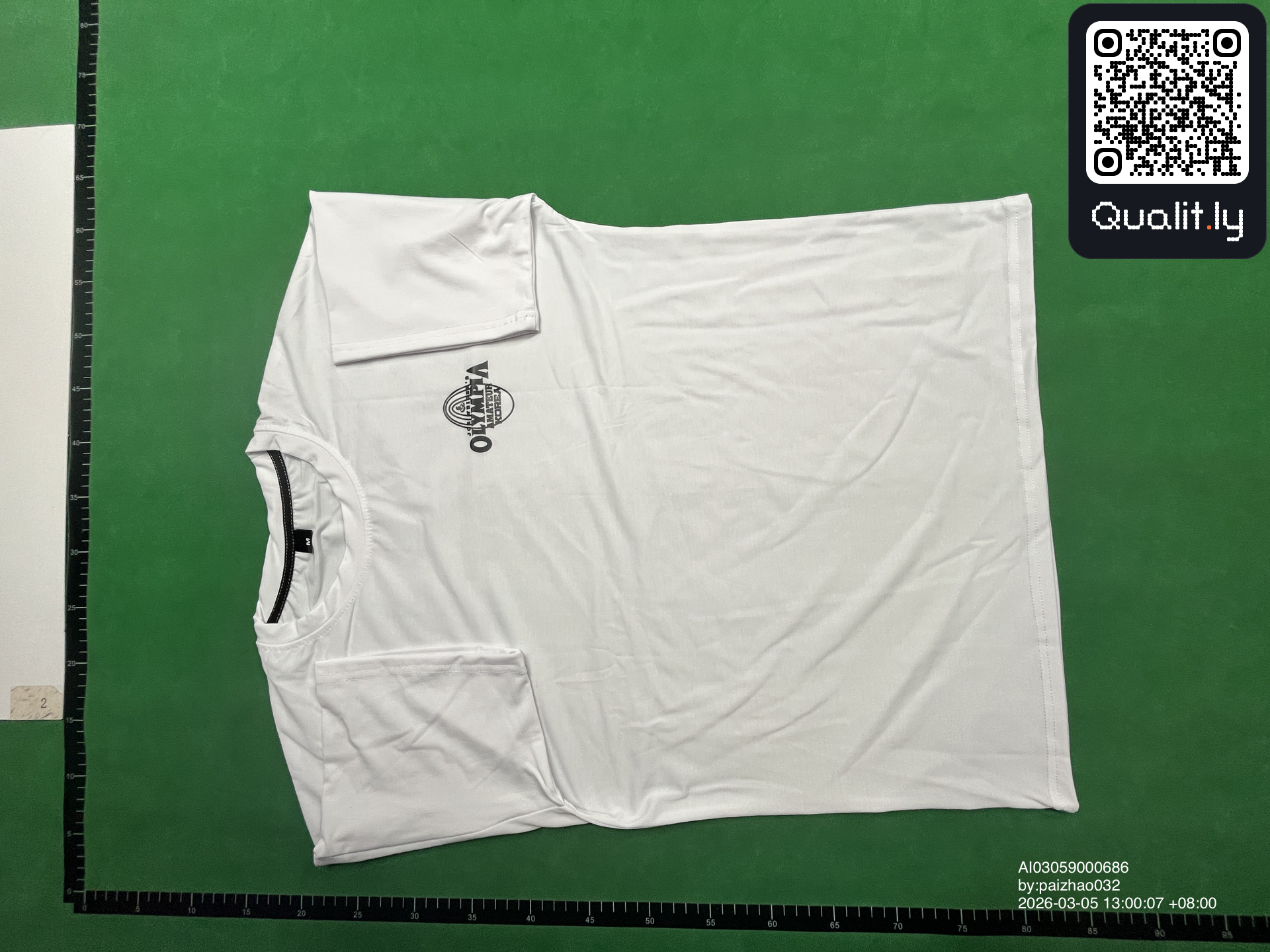 Camiseta — foto QC 2 de 62
