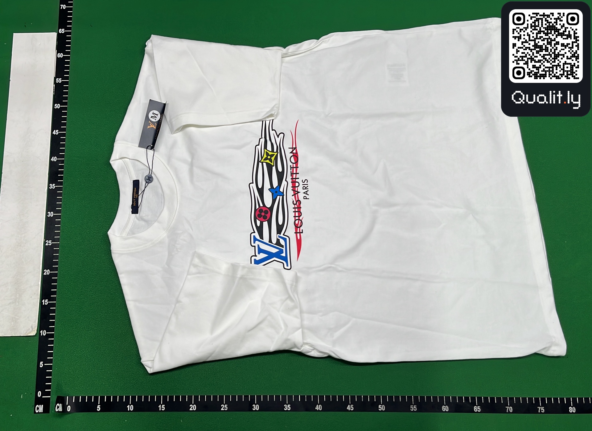 T-Shirt — QC-Foto 2 von 28