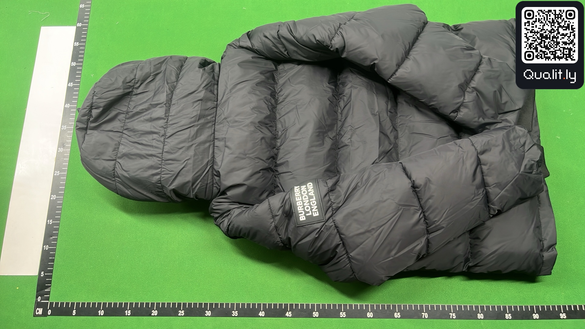 Jacket QC photo 3 of 66
