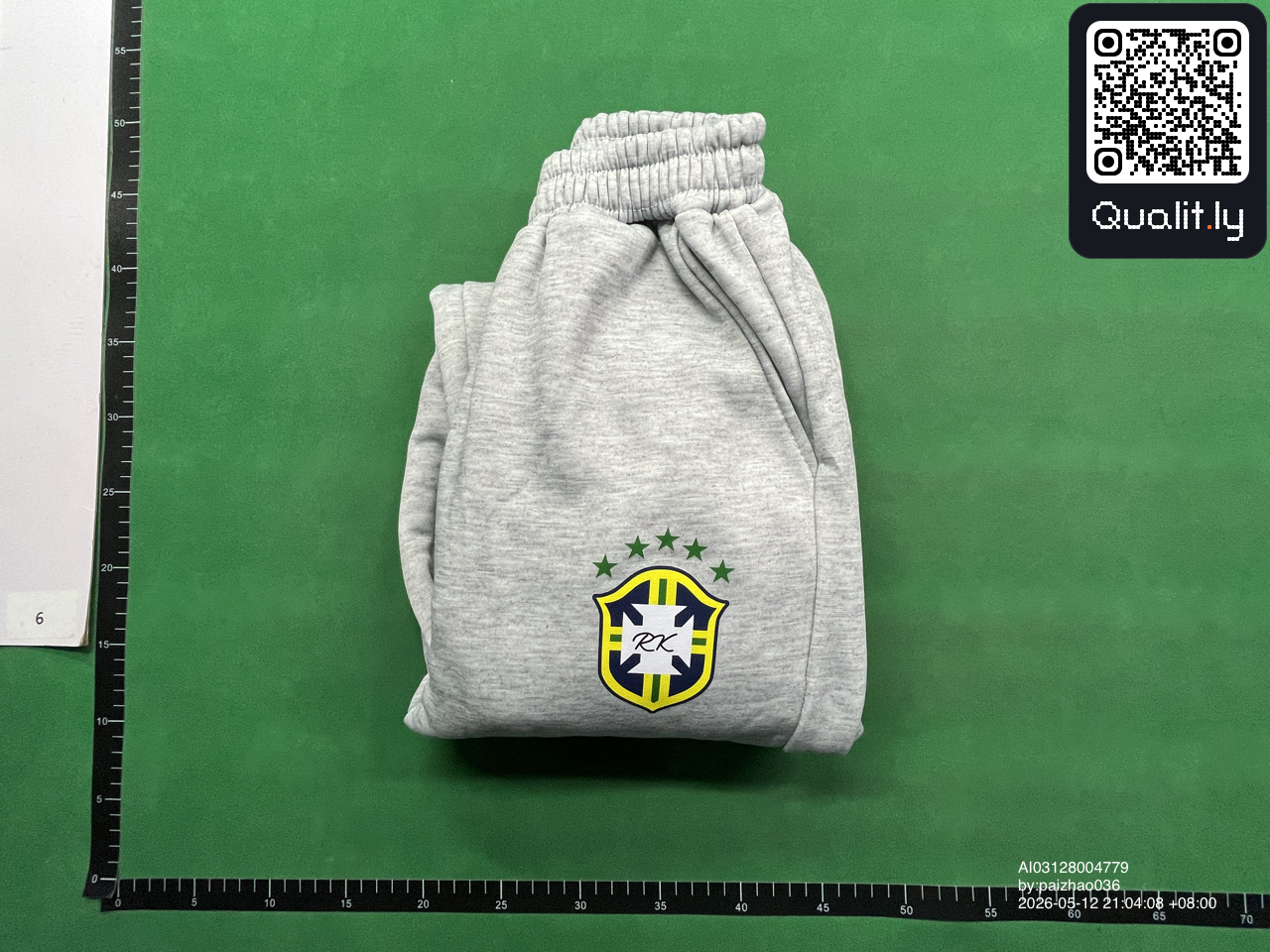 Hoodie QC photo 1 of 92