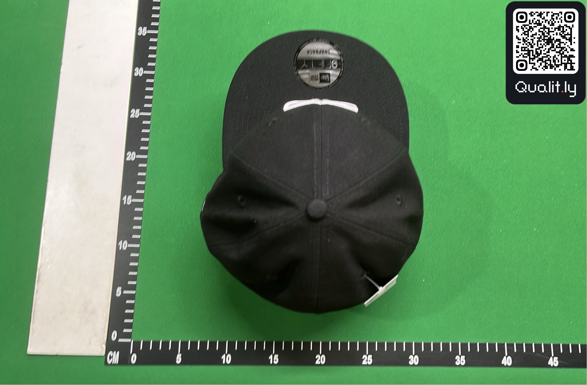 Pet — QC-foto 2 van 3