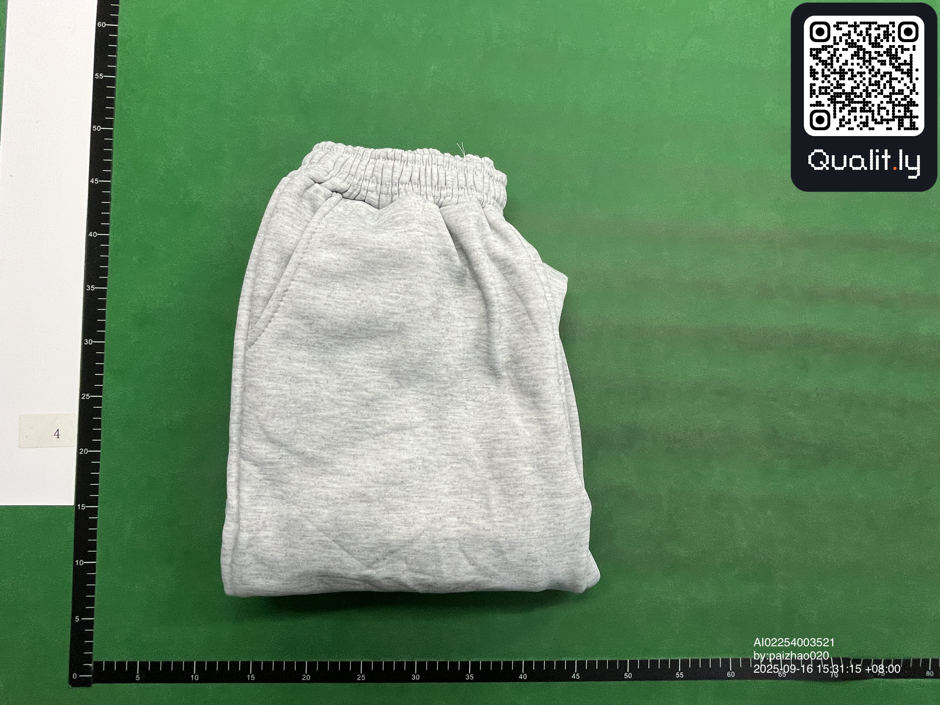 パンツ QC写真 1/4