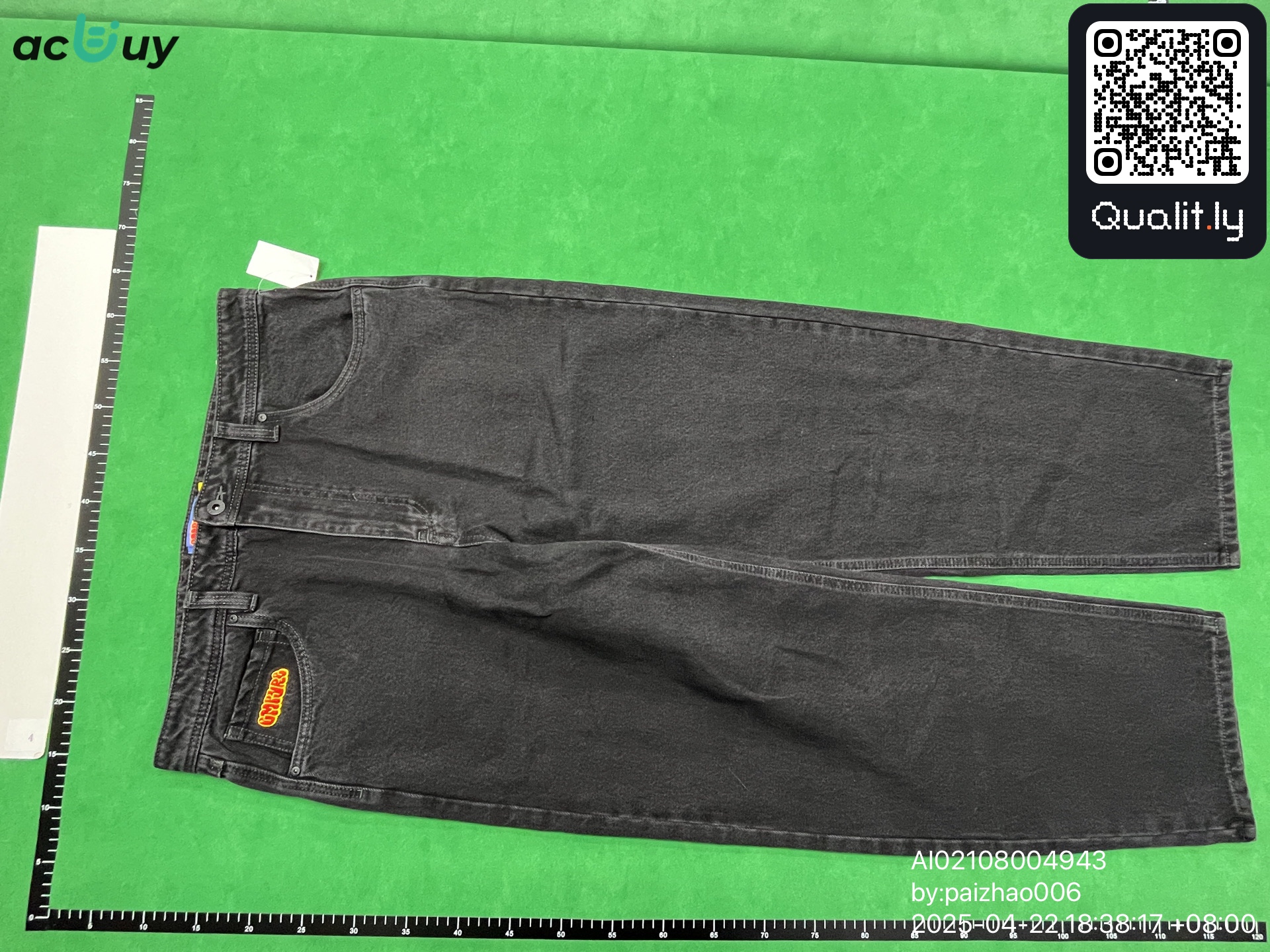 牛仔裤 QC 照片 3 / 12