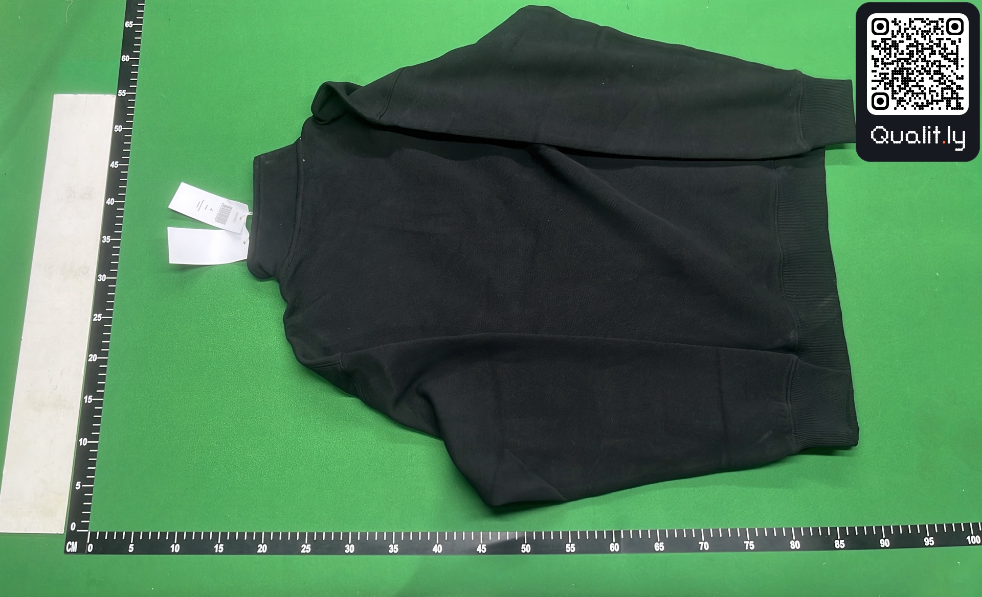 卫衣 QC 照片 3 / 16
