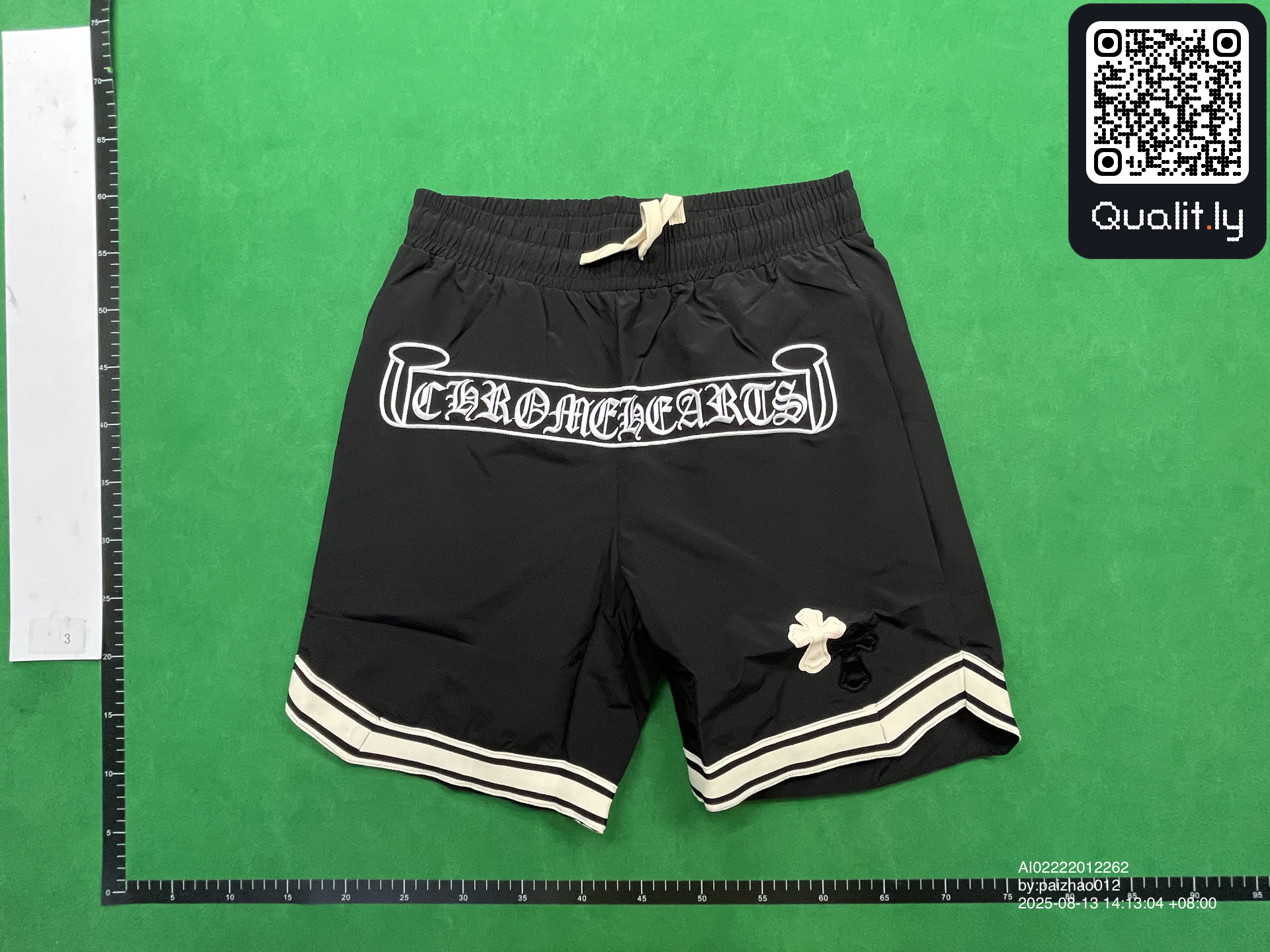 Shorts QC photo 3 of 8