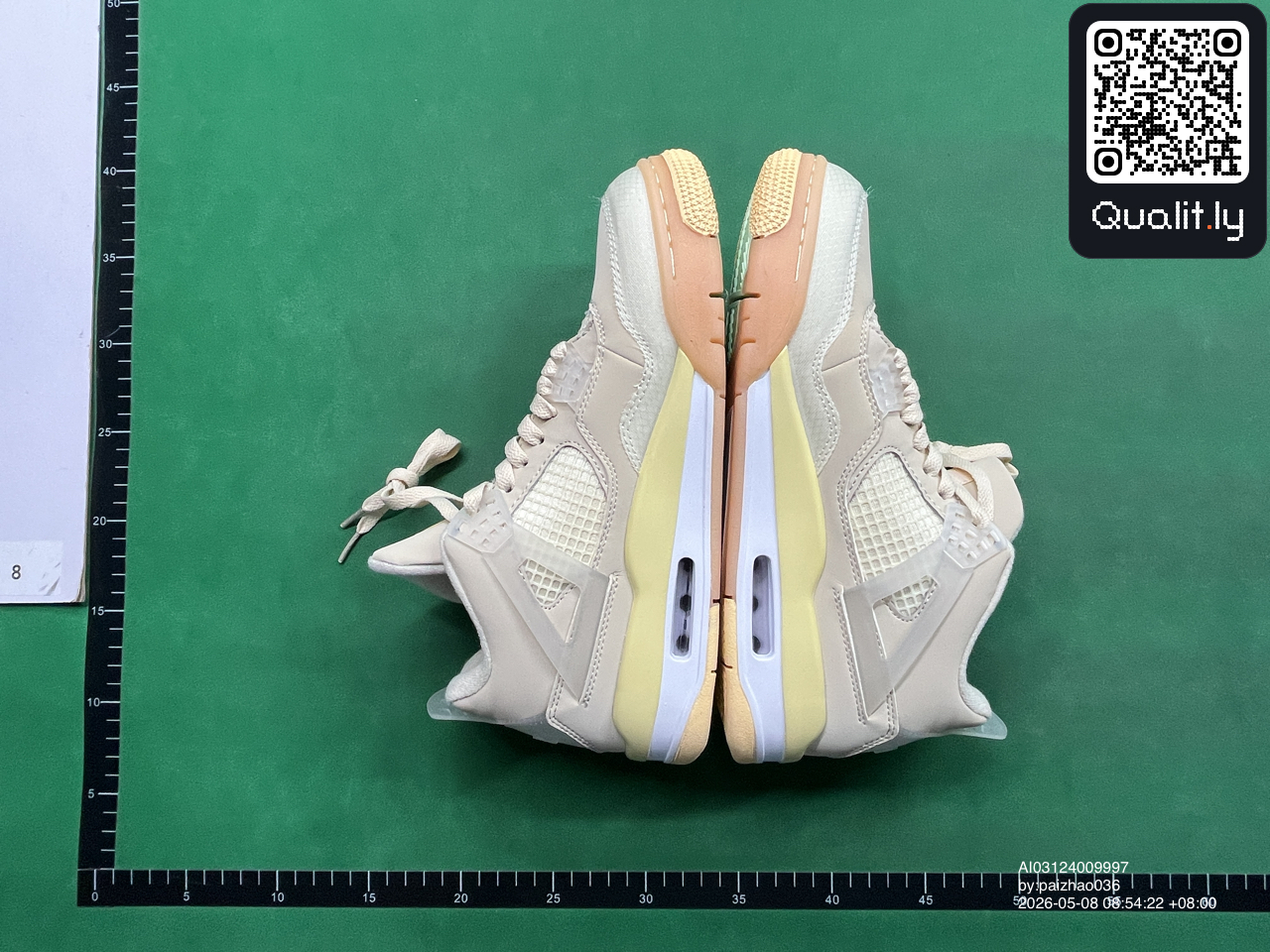 Sneakers — QC-foto 3 av 12