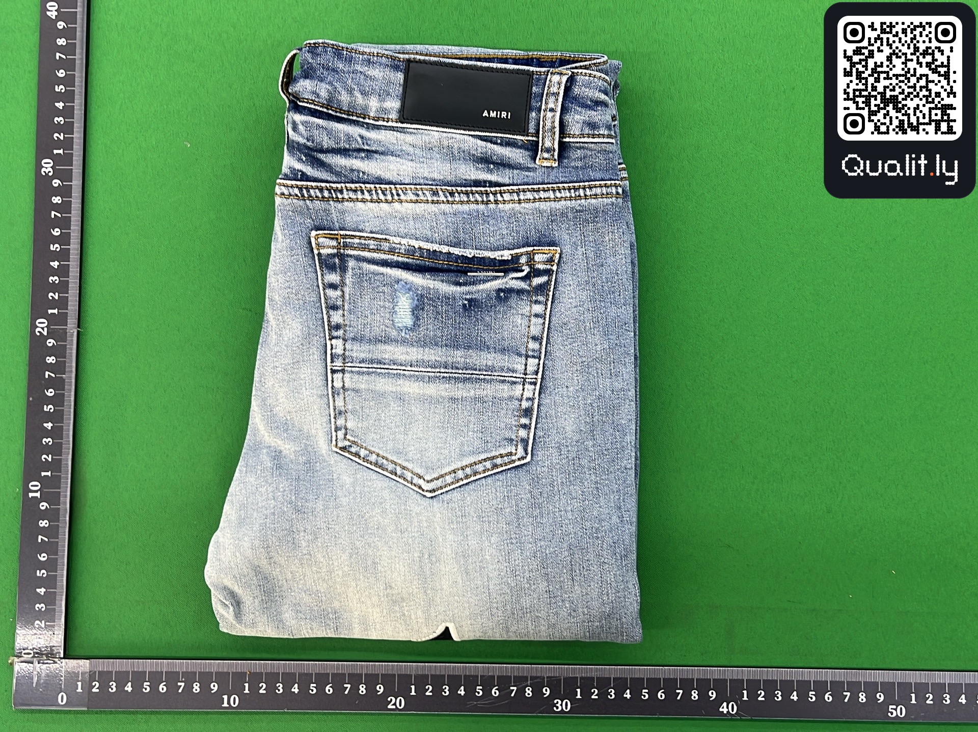 Jeans QC photo 1 of 12