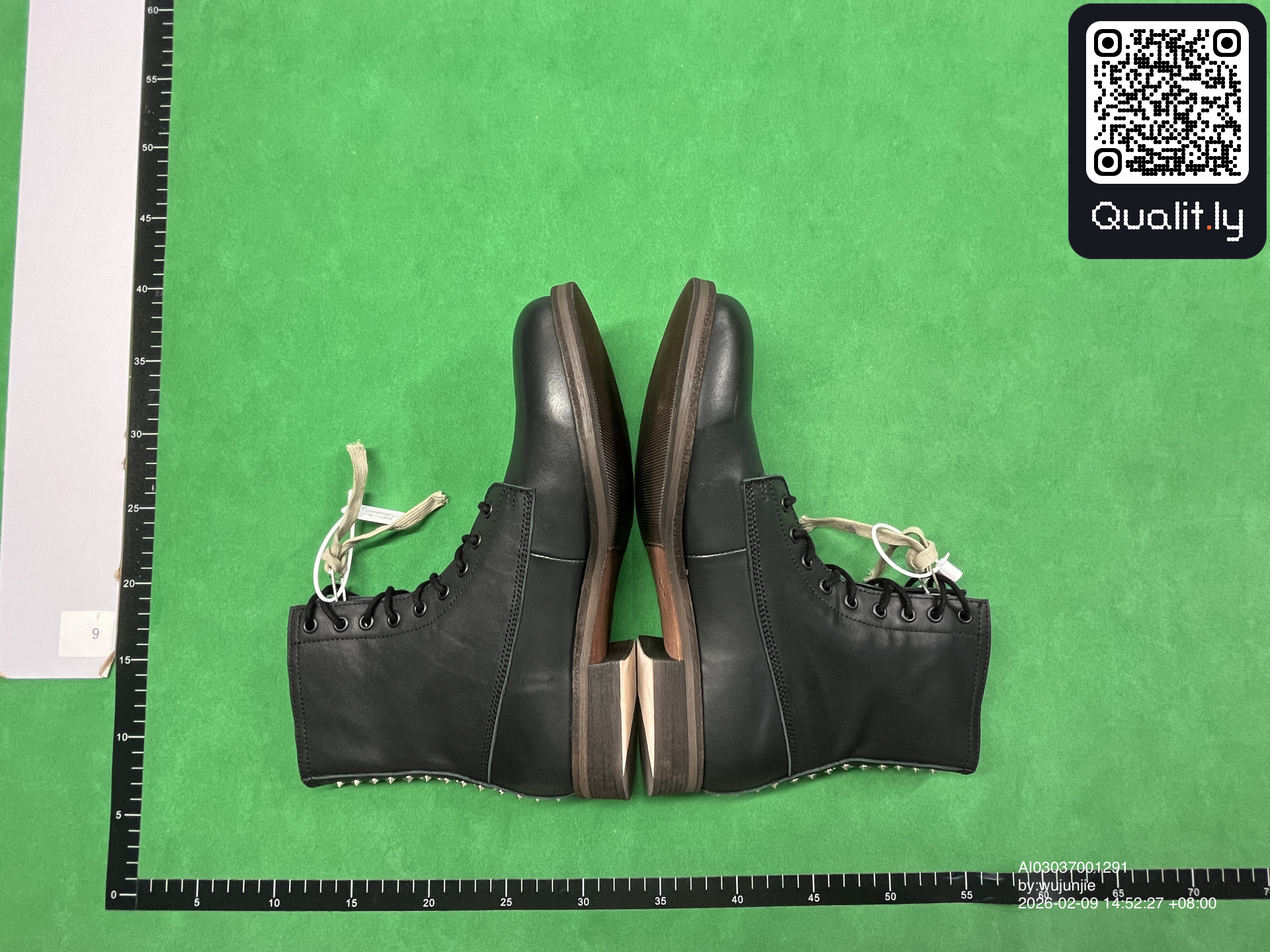 Botas — foto QC 3 de 6