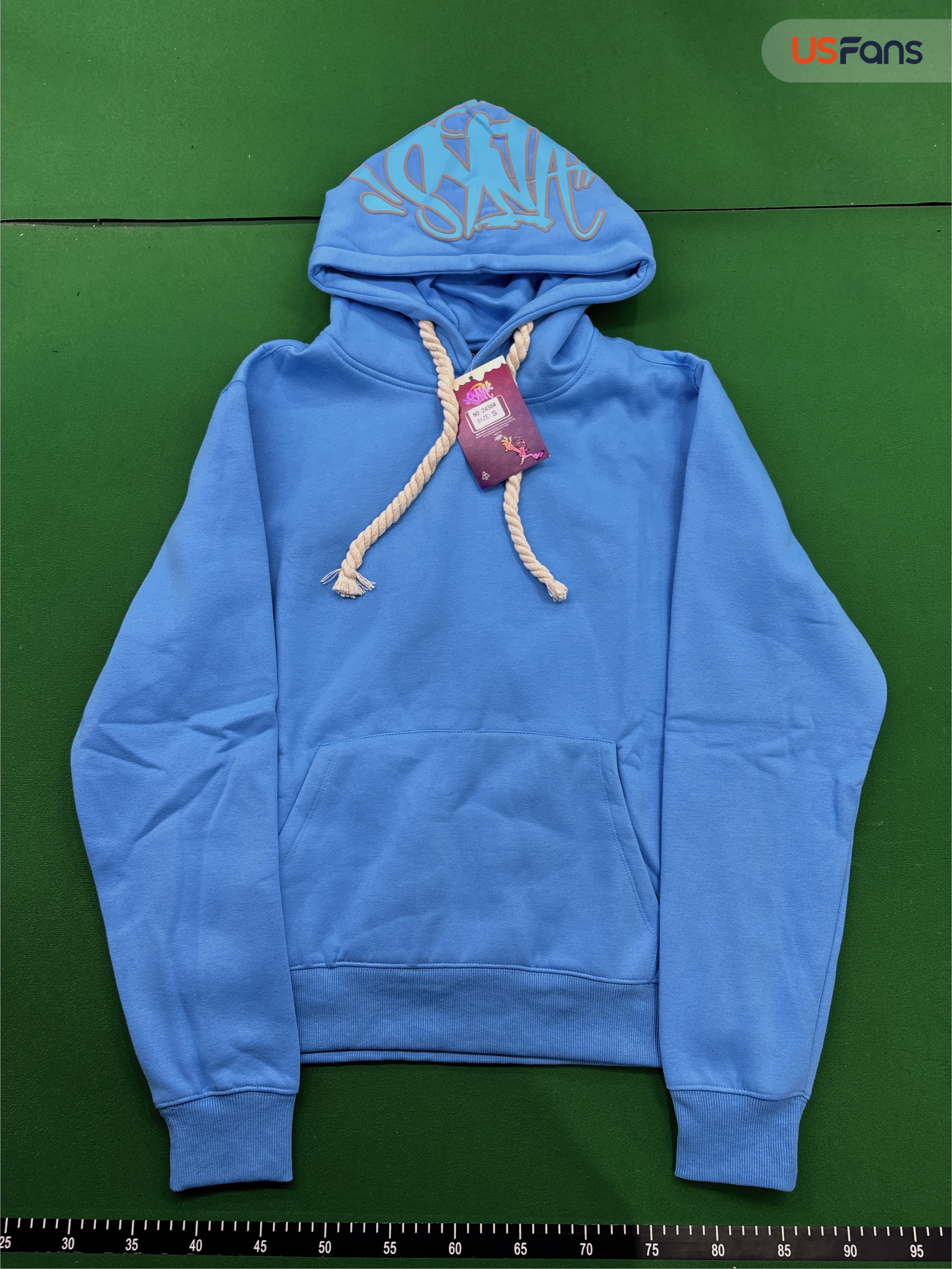 Hoodie QC photo 2 of 4