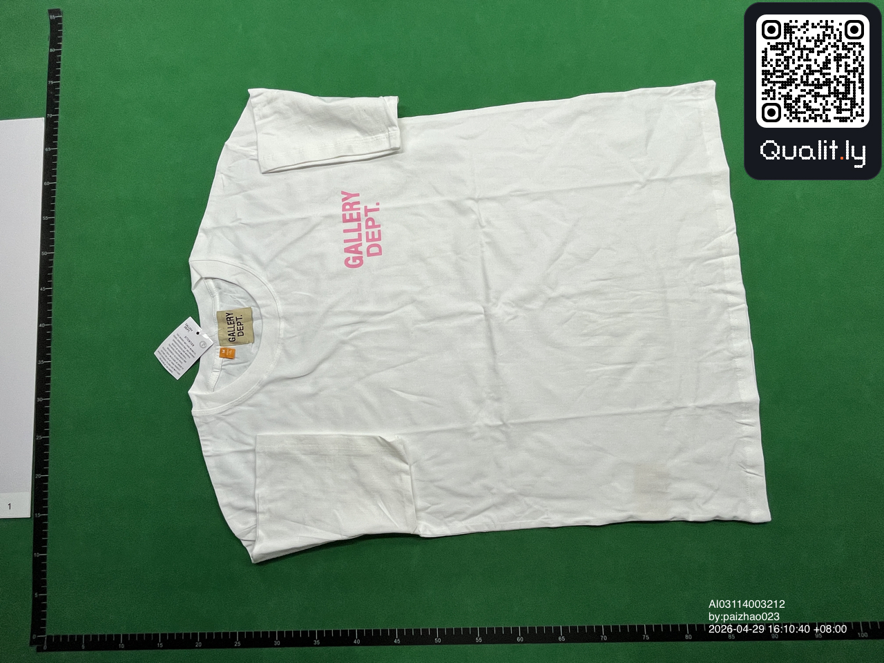 T-Shirt — QC-Foto 3 von 88