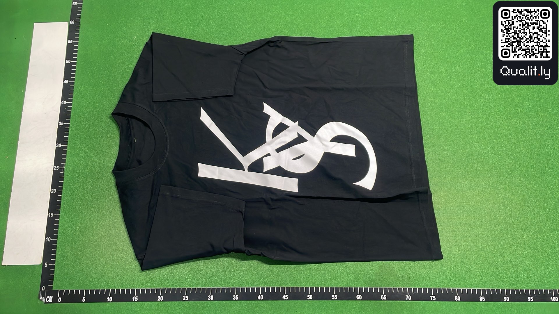 Tricou — fotografie QC 2 din 4
