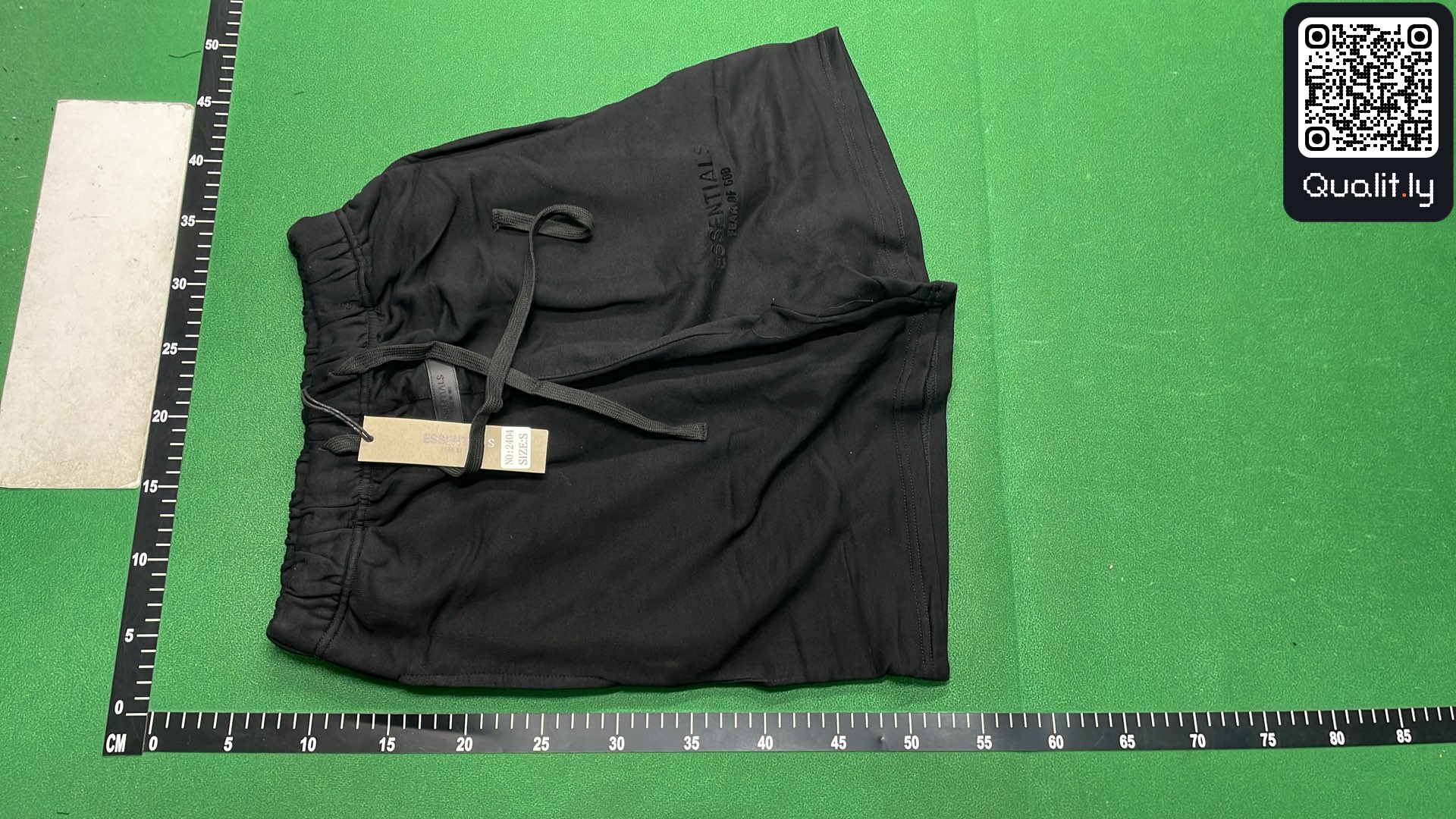 T-shirt — foto QC 2 di 12