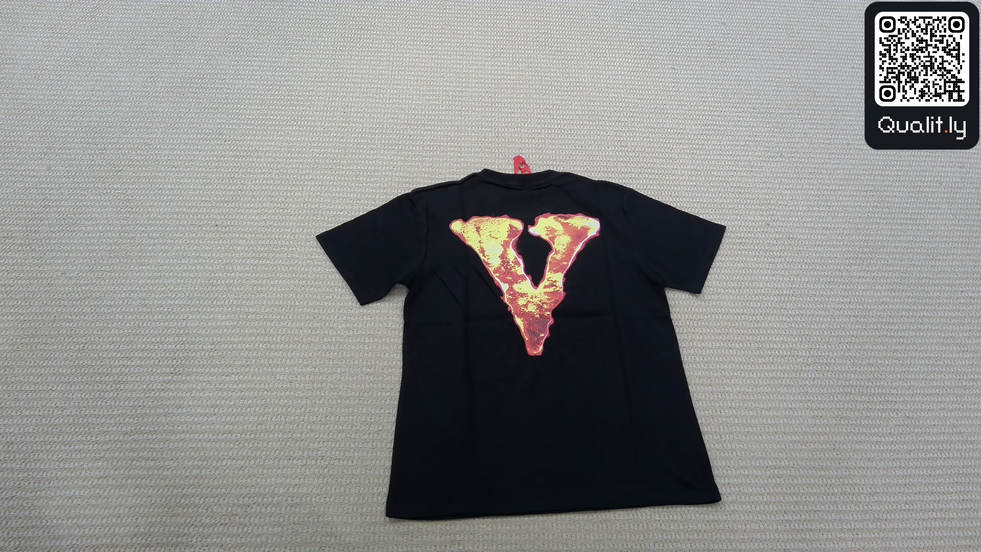 T-shirt — photo QC 1 sur 9