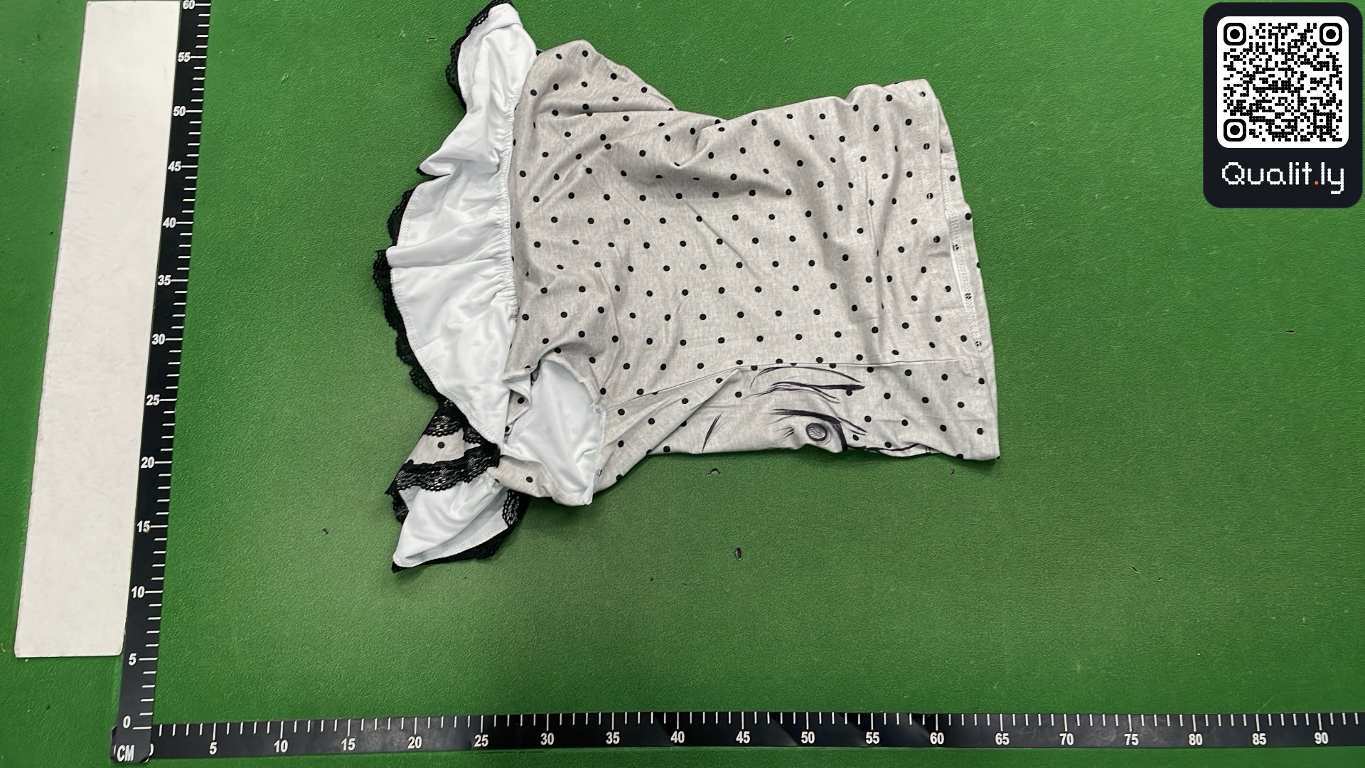 T恤 QC 照片 3 / 4