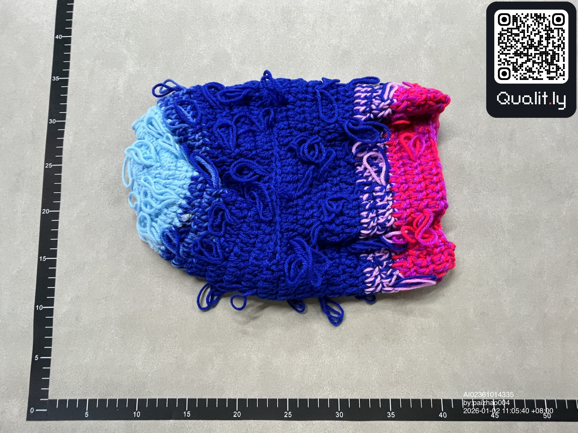 Sweater QC photo 1 of 16