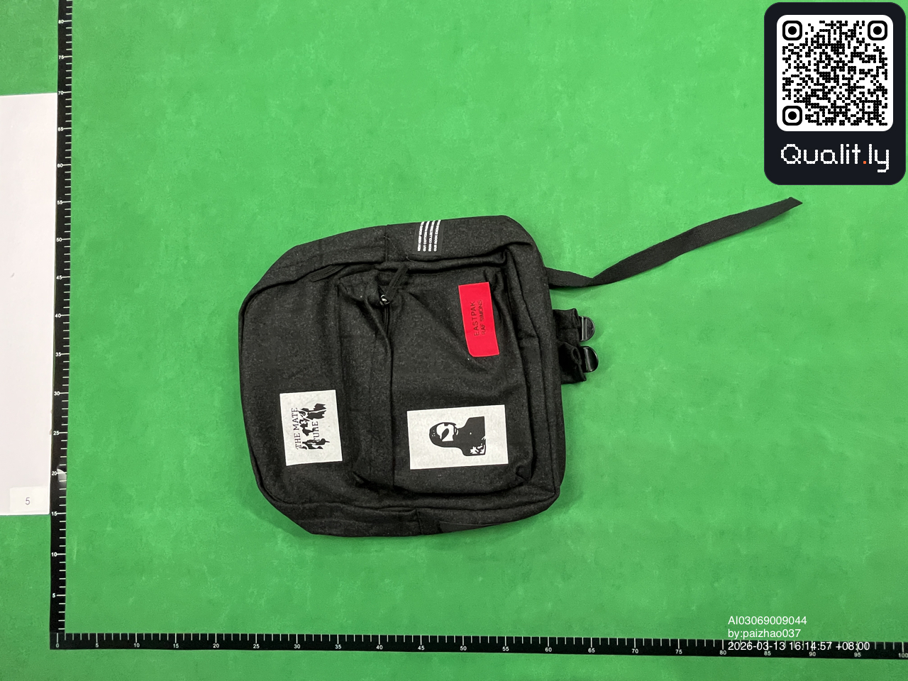 Tas — QC-foto 2 van 33