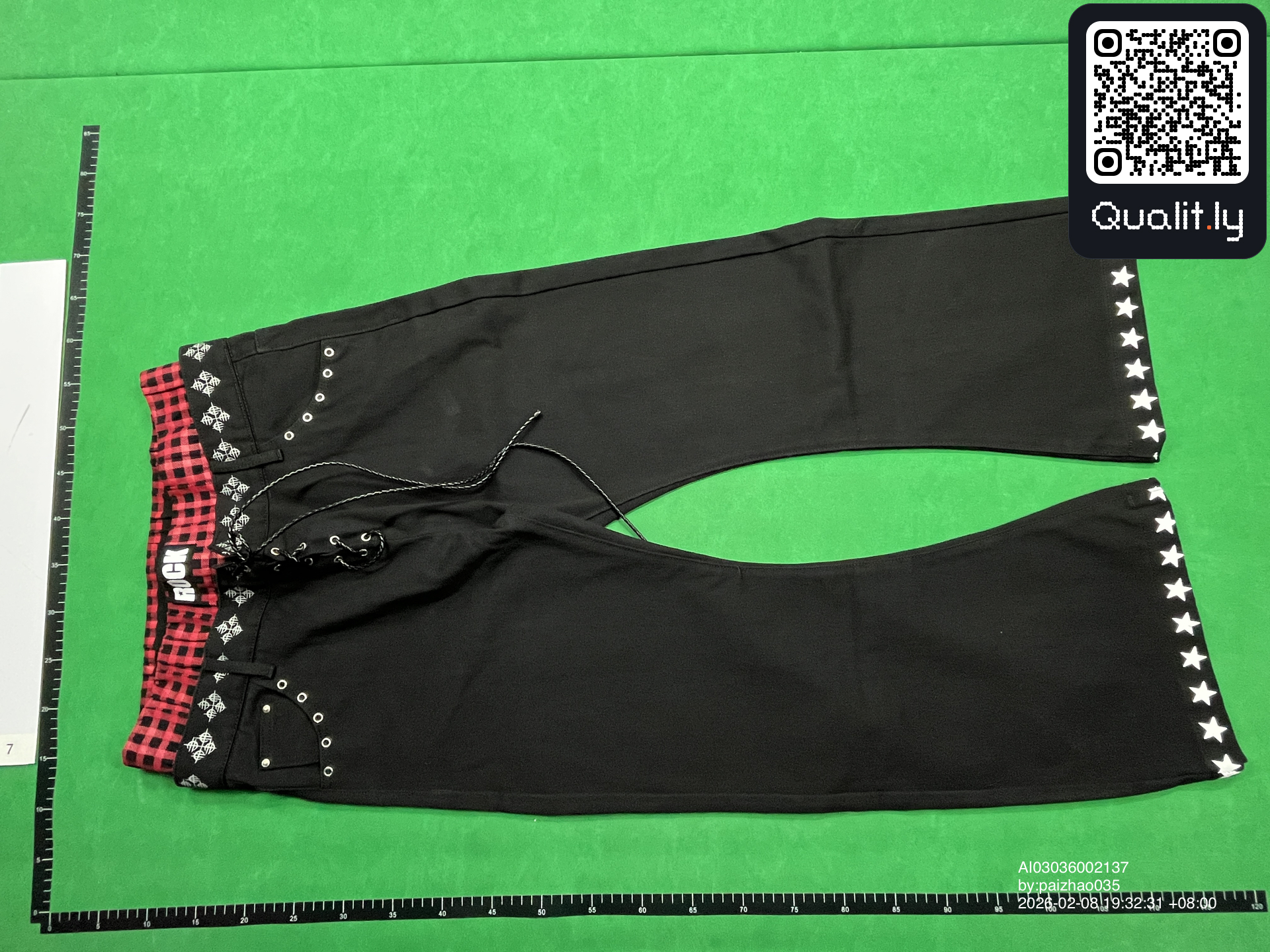 Jeans — QC-Foto 3 von 8