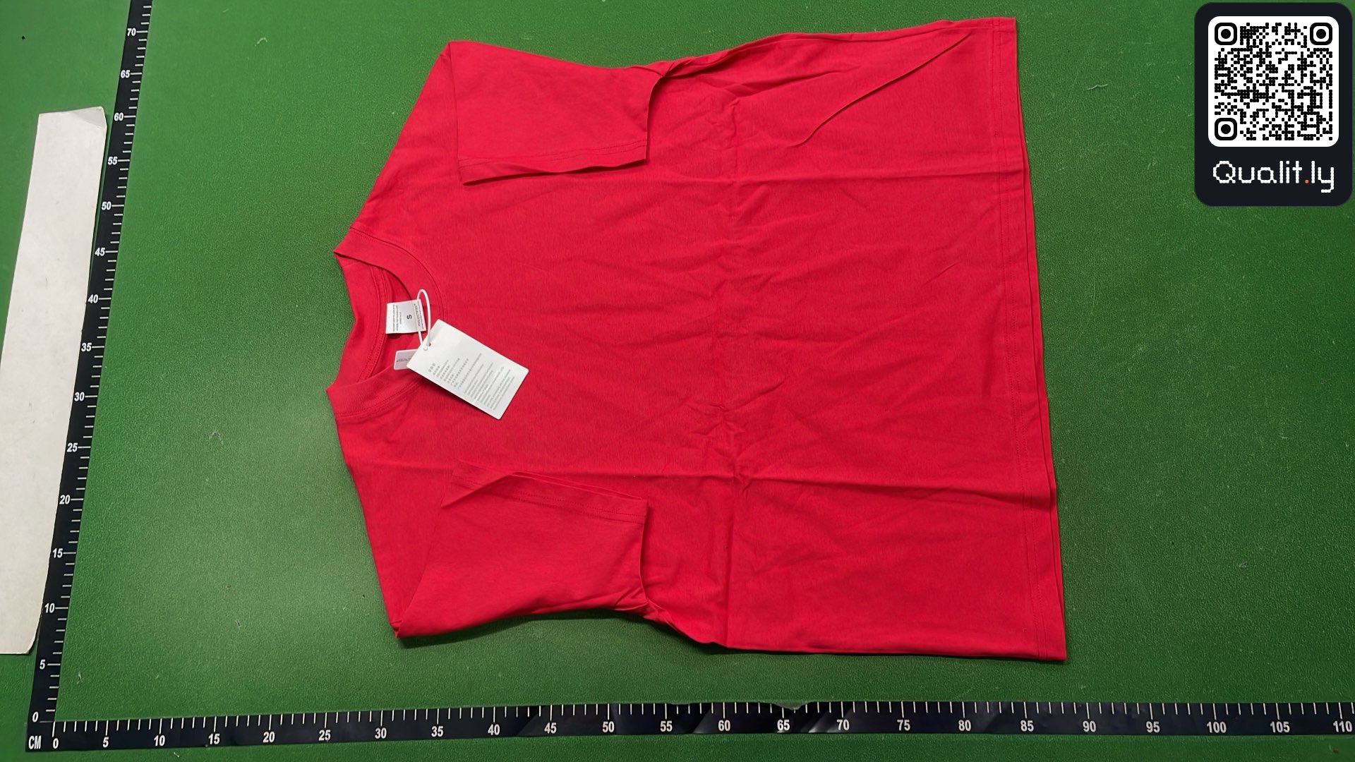 T-Shirt — QC-Foto 2 von 8
