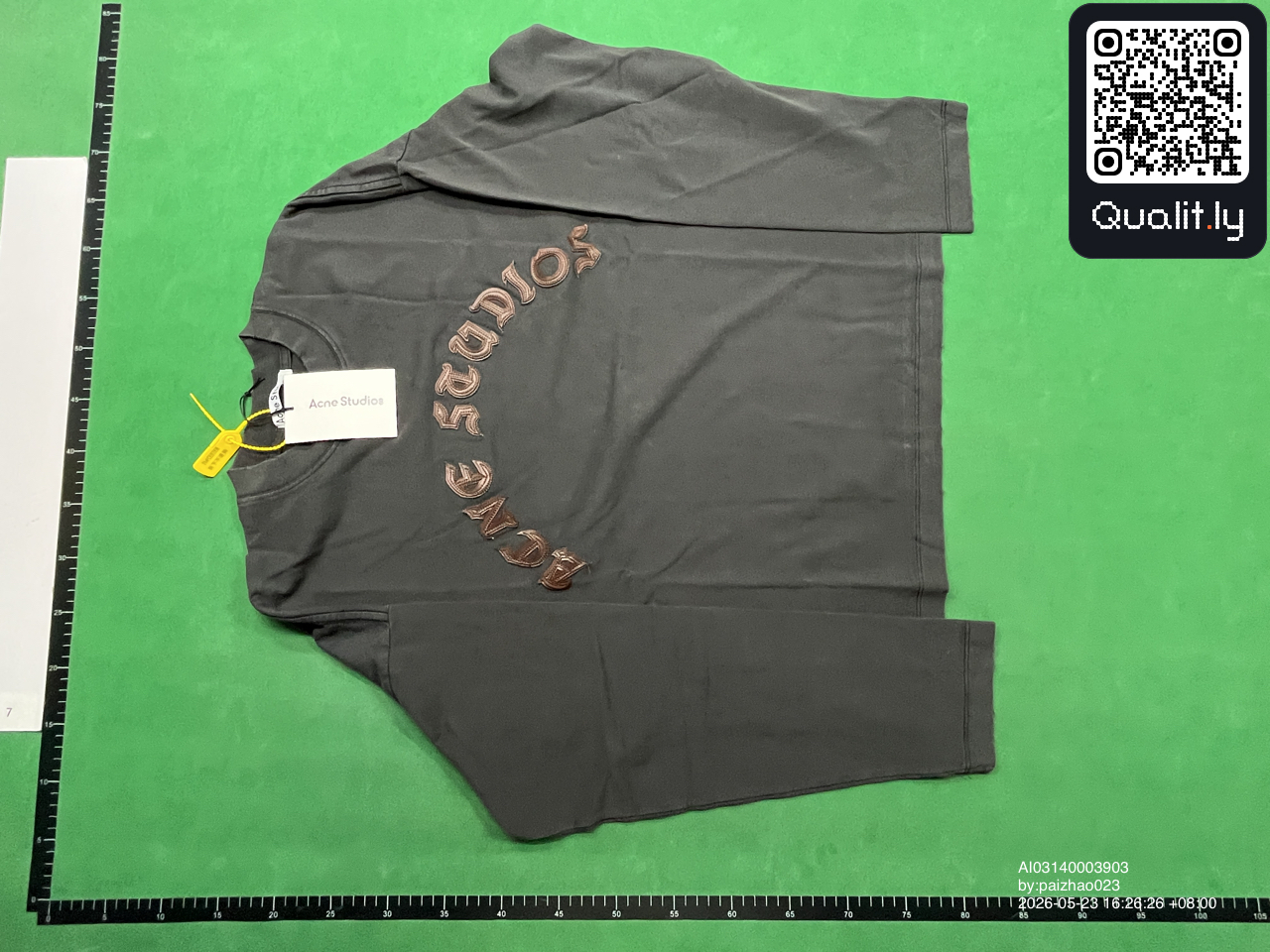 T-shirt QC photo 3 of 30