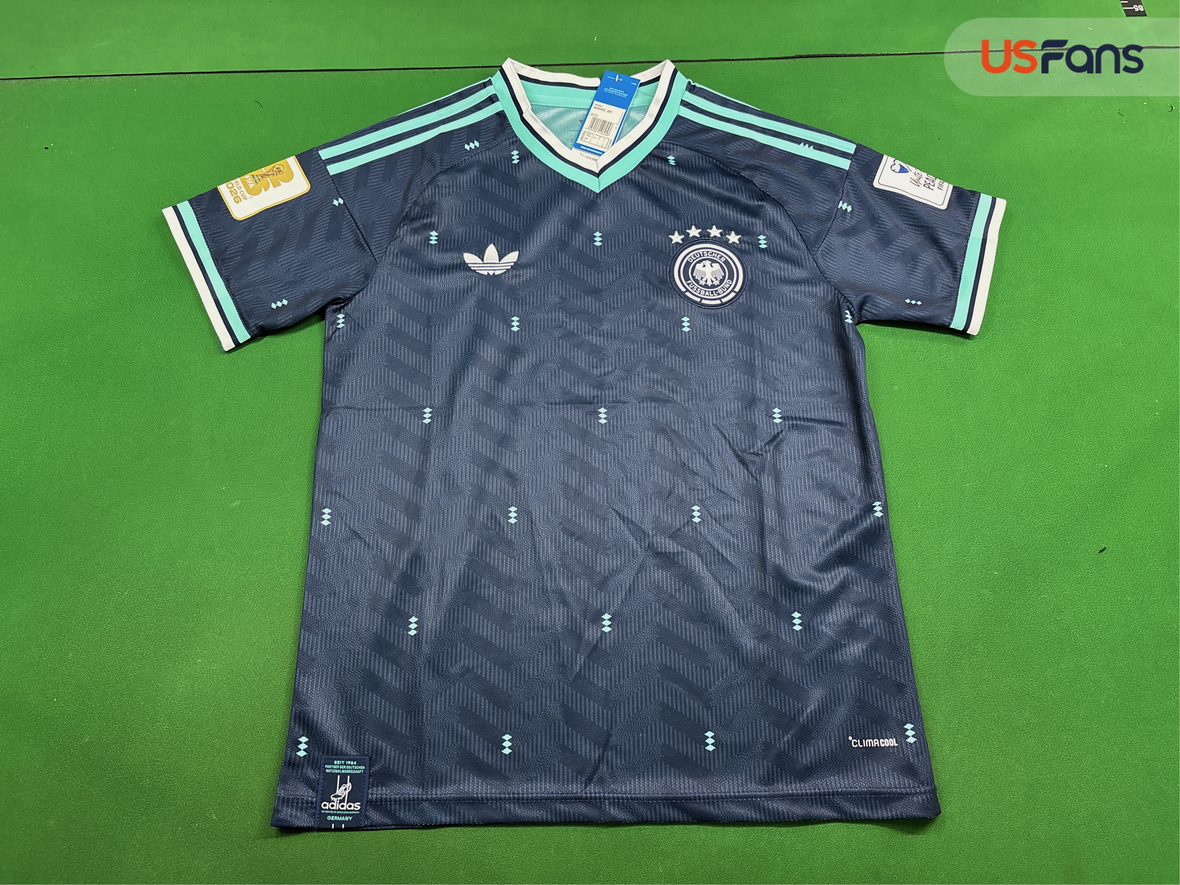 Shirt QC photo 2 of 198