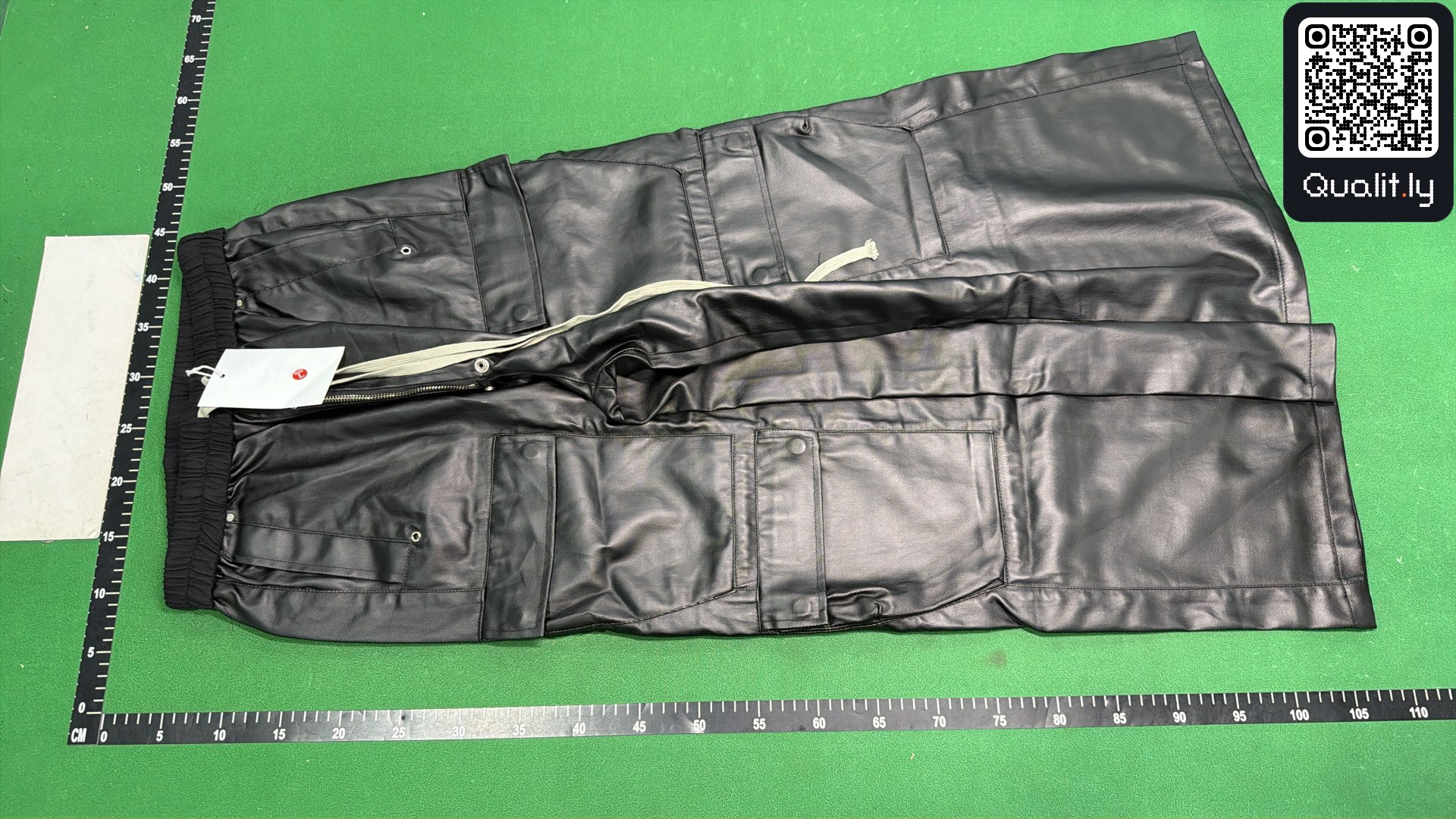 Pants QC photo 2 of 16