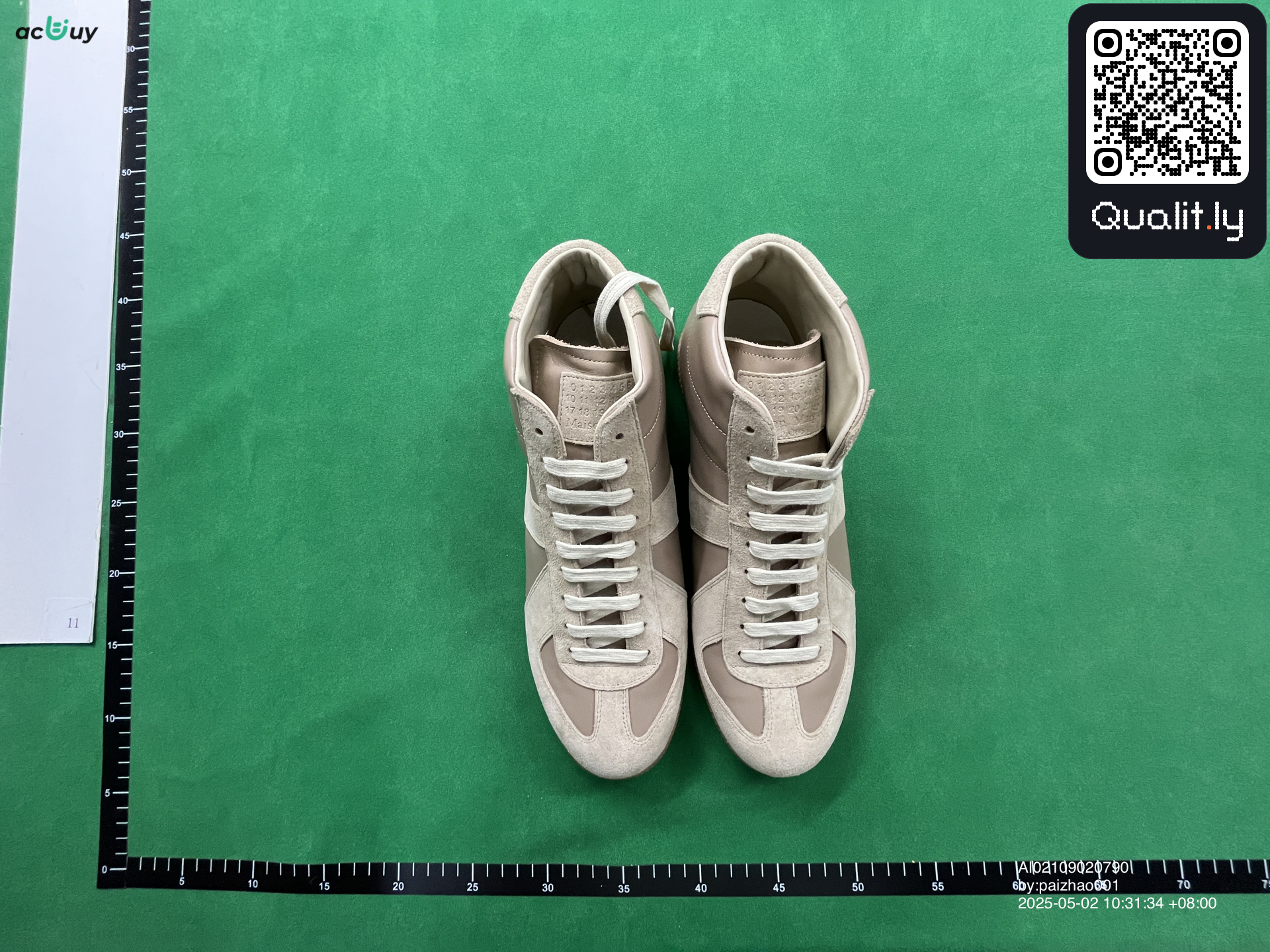 球鞋 QC 照片 1 / 10