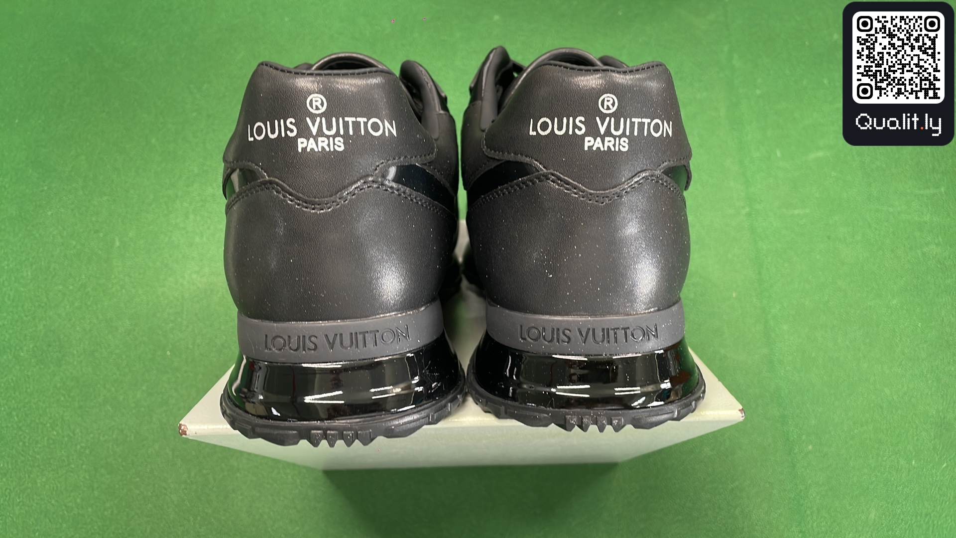 Sneakers — QC-foto 3 av 24