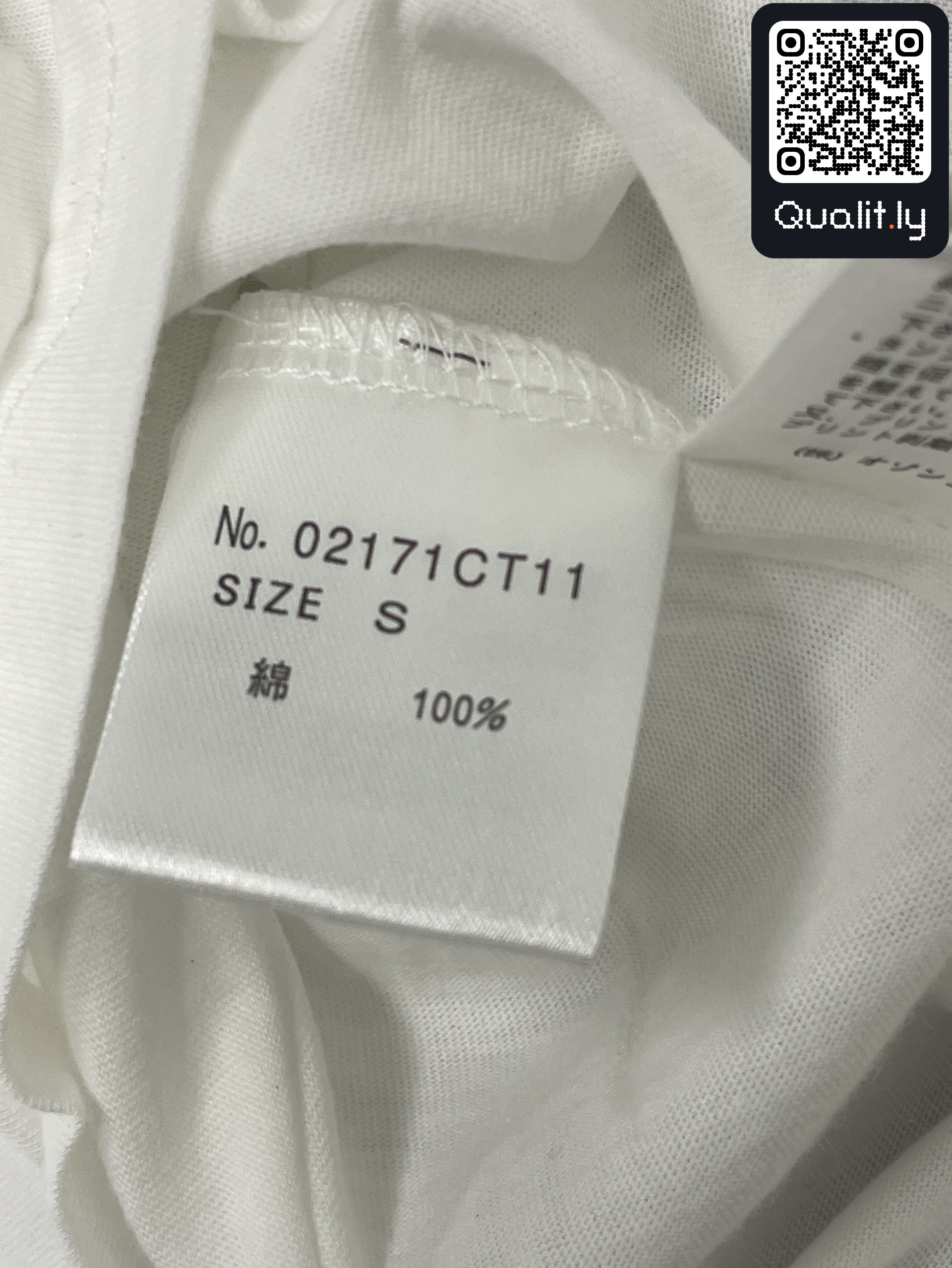 Camiseta — foto QC 1 de 18