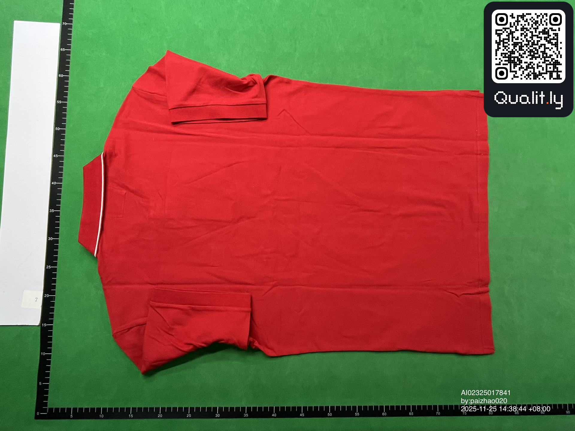T恤 QC 照片 2 / 4